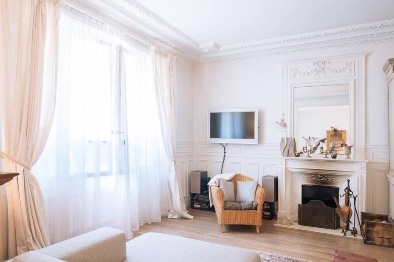 Luxurious 4 Bedroom Next To The Eiffel Tower Appartamento *
