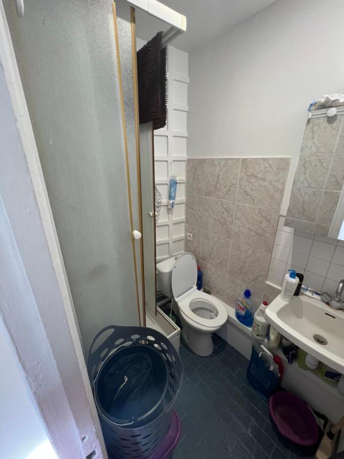 Apartment Situee A 14min A Pieds De La Tour Eiffel *