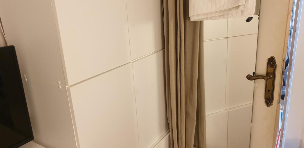 Homestay Chez Andre Paris
