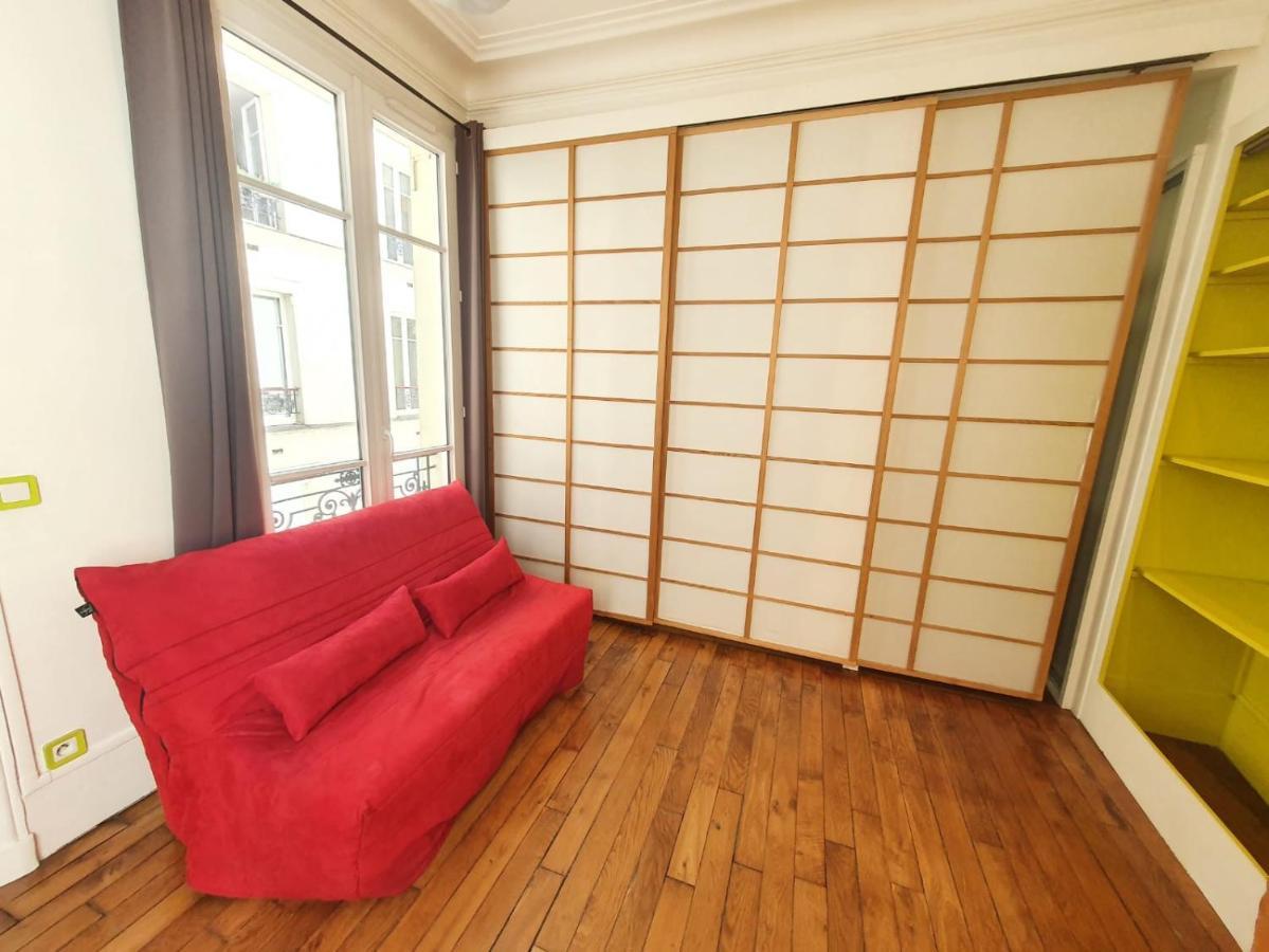 Sweet La Chapelle Apartment