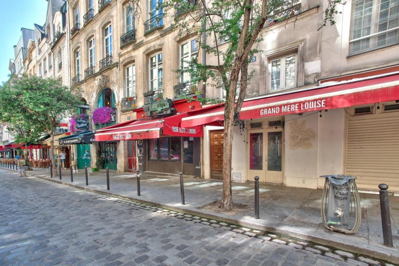 Studio Near Notre-dame De Cathedral Apartment