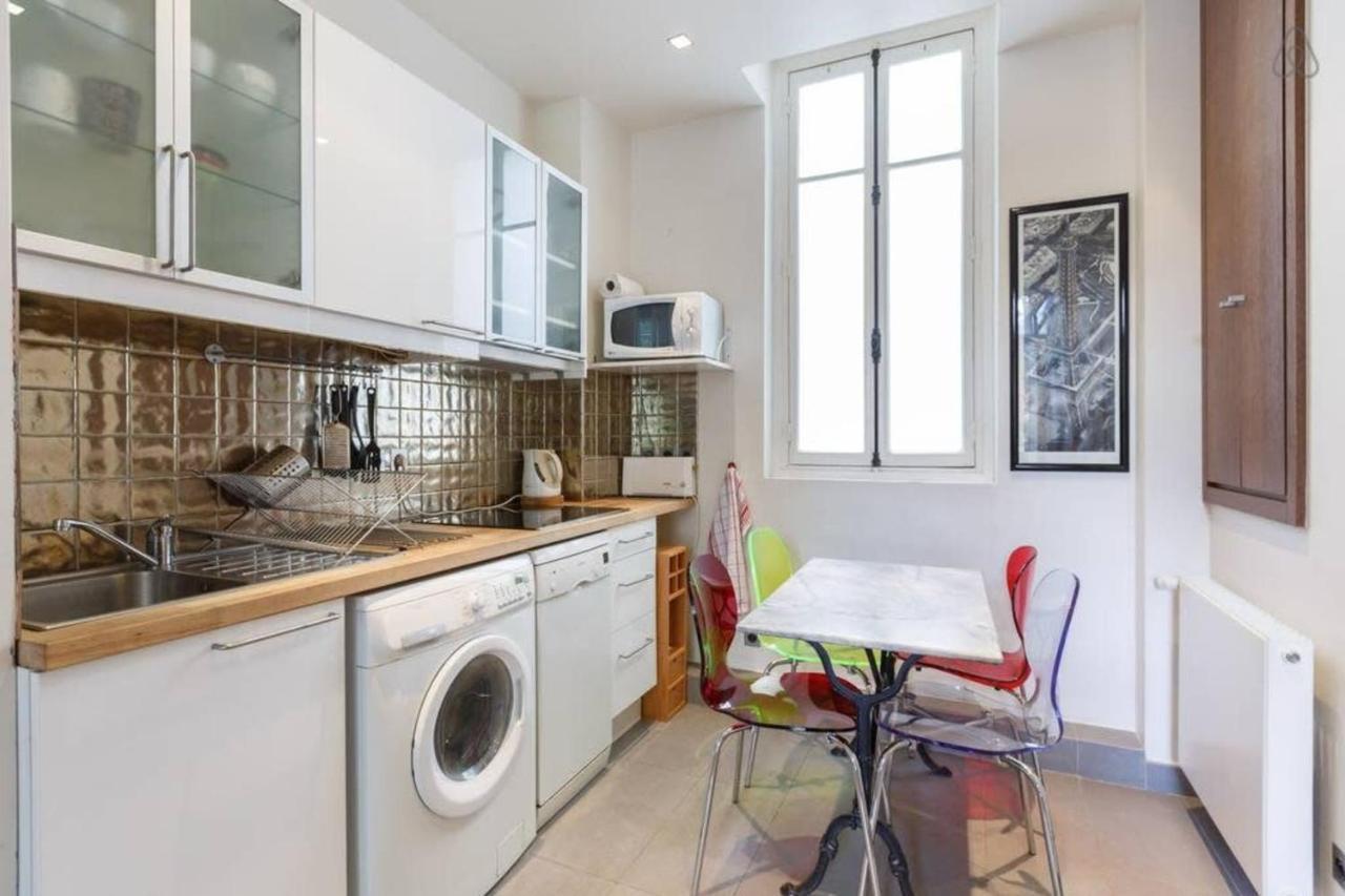 St Germain With Terrace Appartamento Parigi