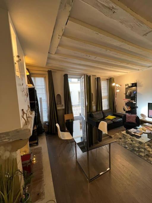Cozy 2-pieces Au Coeur Du Haut-marais Paris