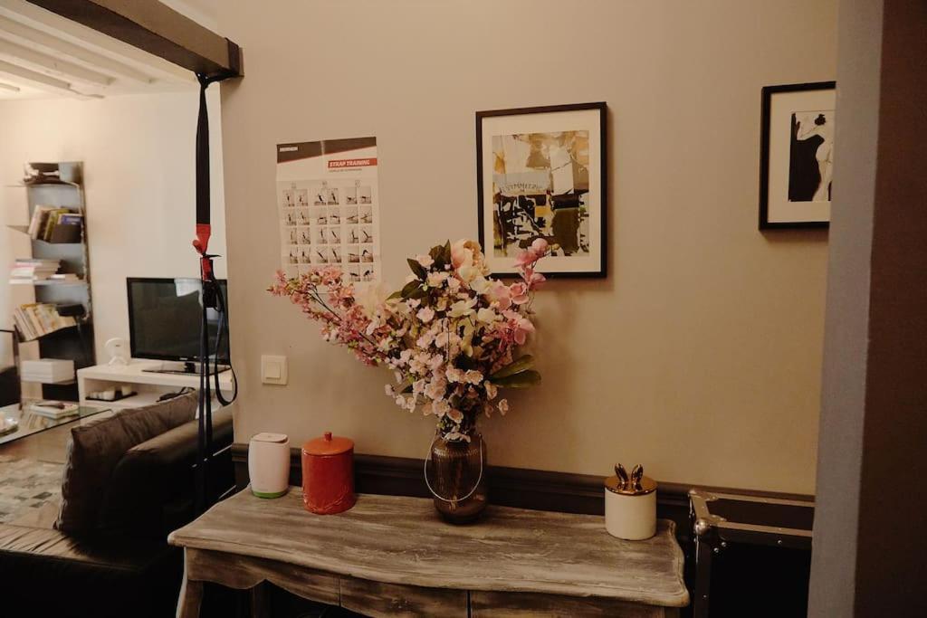 Apartment Cozy 2-pieces Au Coeur Du Haut-marais *