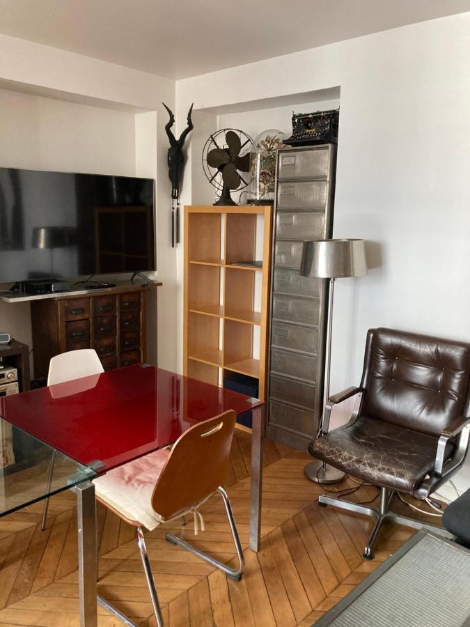 Apartment Charmant Studio