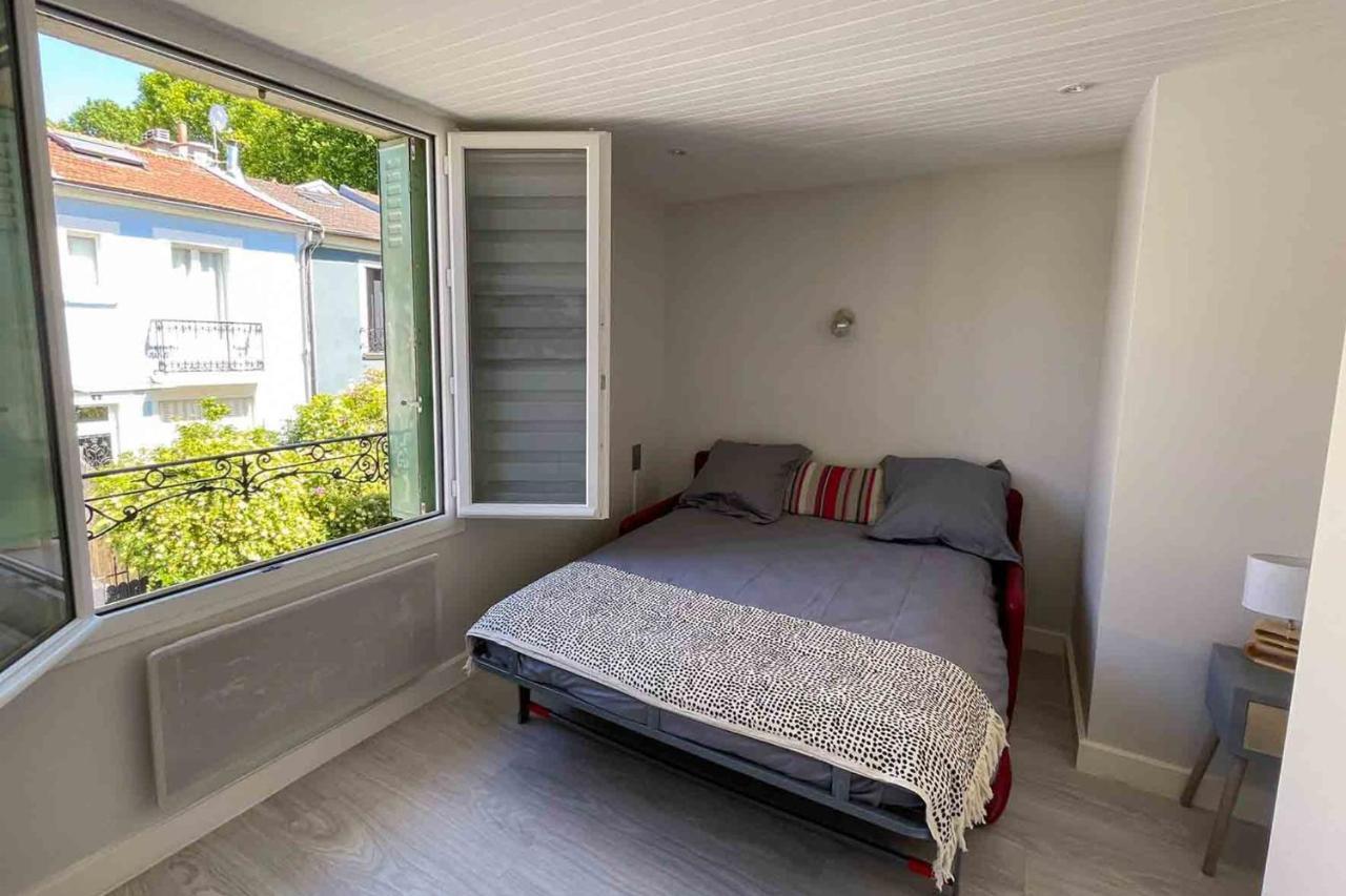 Charming Townhouse With Garden In The Of Holiday home *
