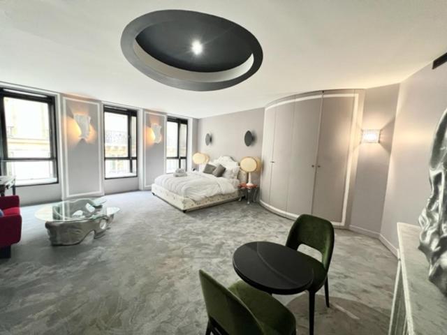 The Place To Be In Saint Germain Des Près - Montana 2 Aparthotel Parigi