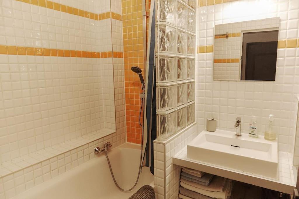 Cozy 2-pieces Au Coeur Du Haut-marais Apartment Paris