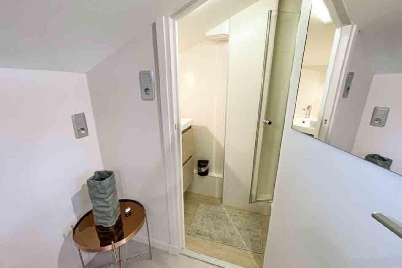 Charming Townhouse With Garden In The Of Holiday home Paris