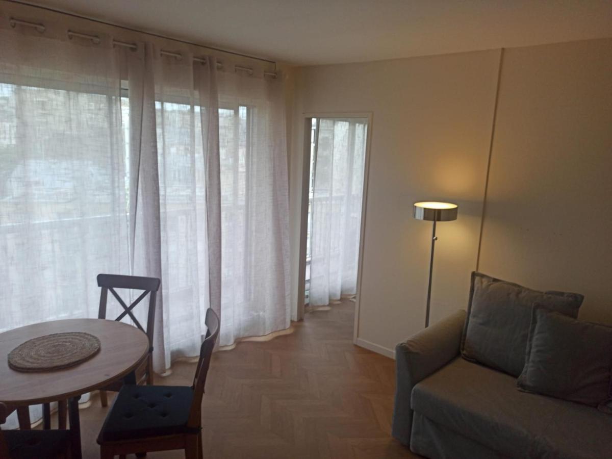 2 Pieces Renove Paris