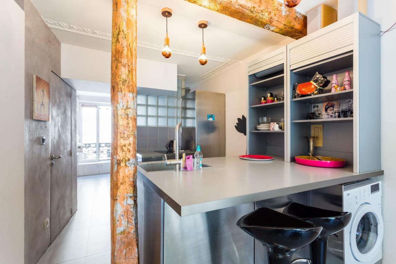 Appartamento Charming Studio For 2 Near République Parigi
