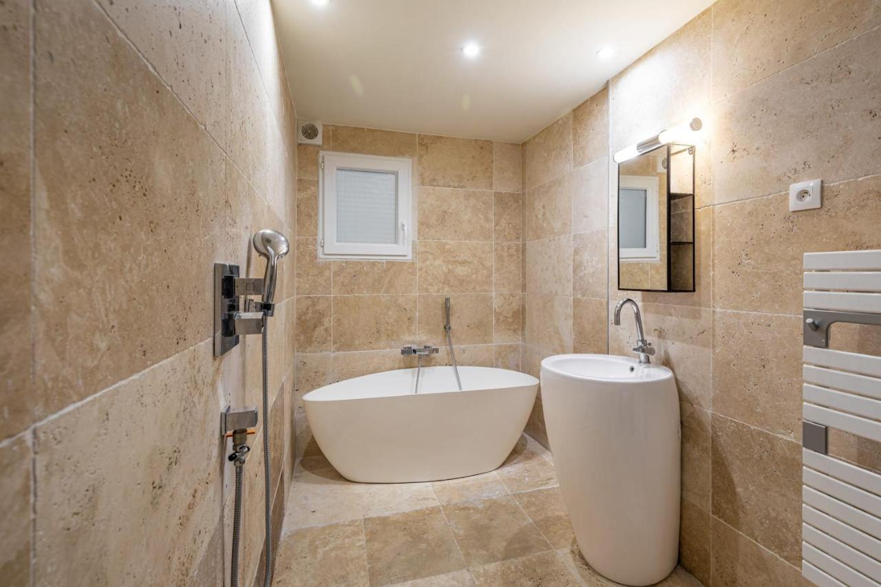Guestready- Studio With Bath - Grands Boulevards *