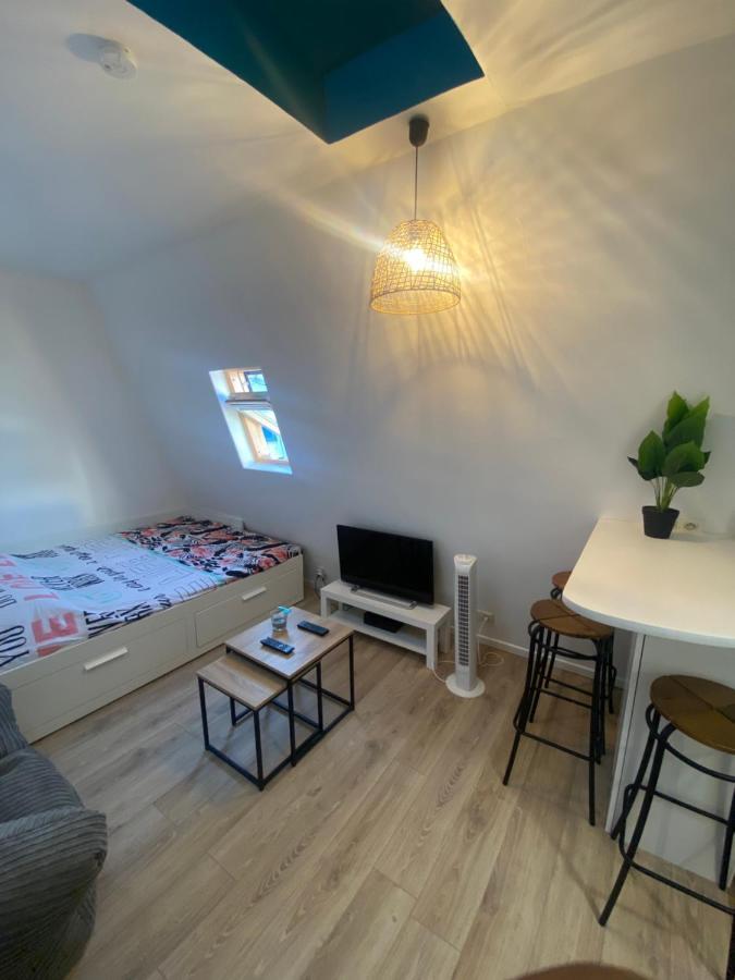Appartamento Studio Calme Et Refait à Neuf *