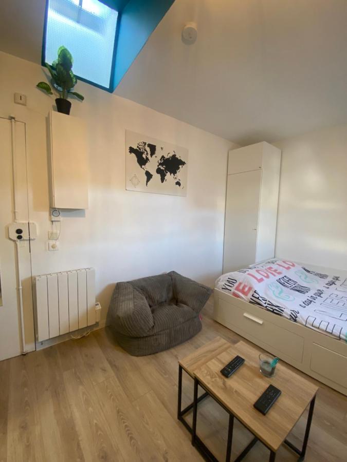 Studio Calme Et Refait à Neuf Appartamento *