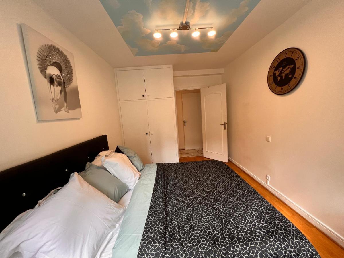 Apartment Grenelle - Hala Paris