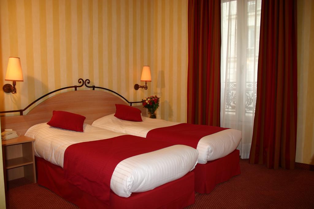 Delambre 3* Paris