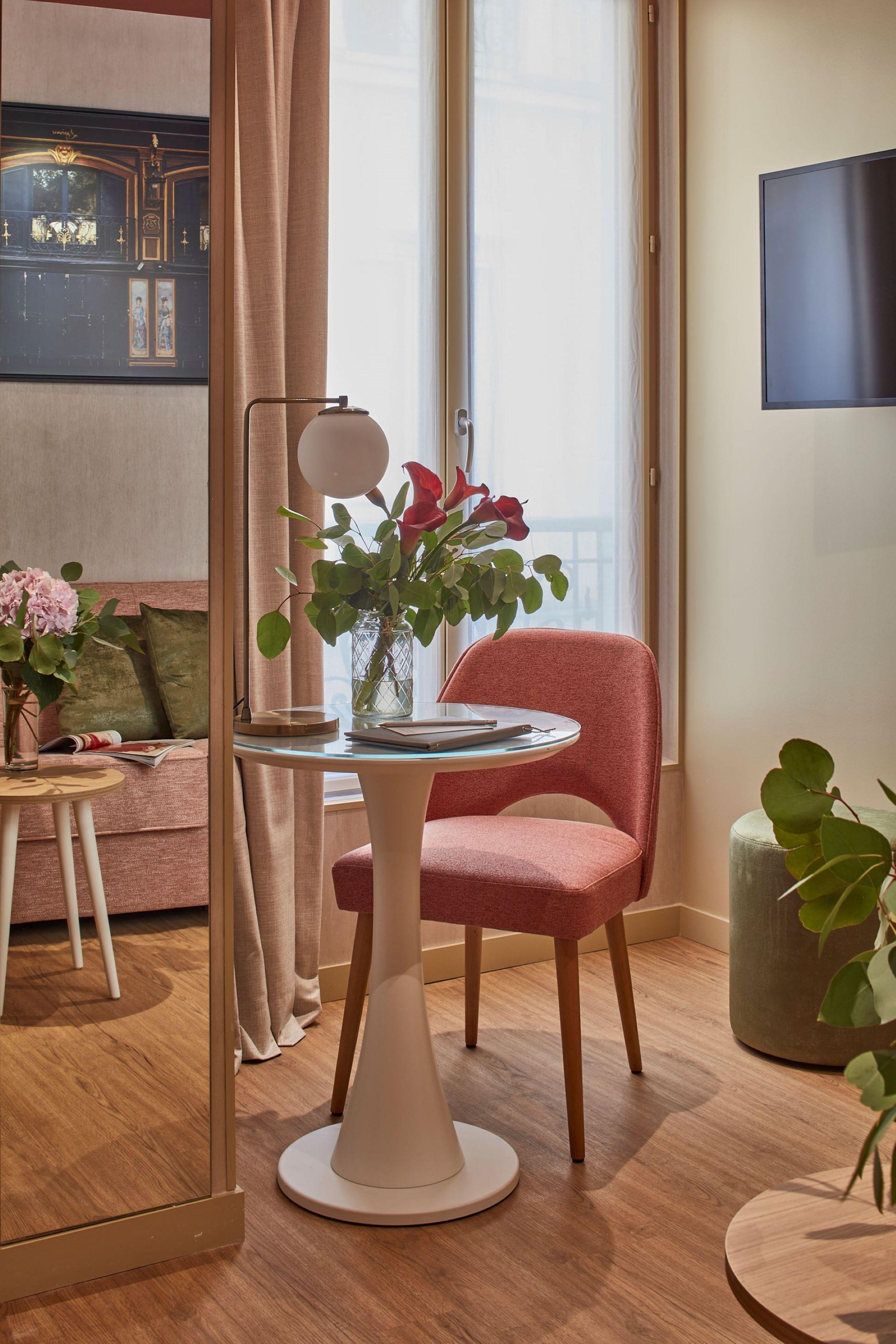 Hotel Atmospheres