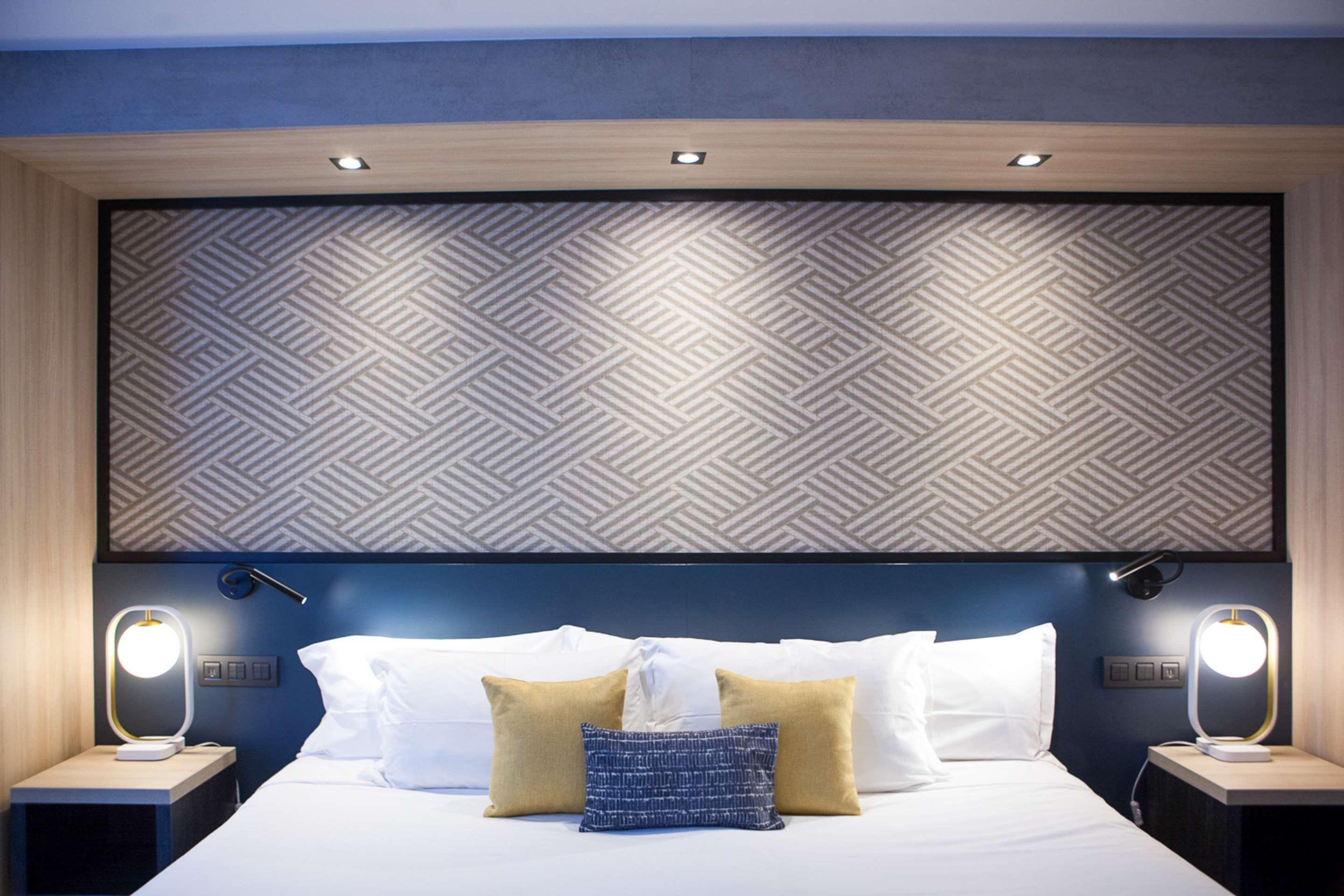 Hotel Western Opéra Batignolles Parigi