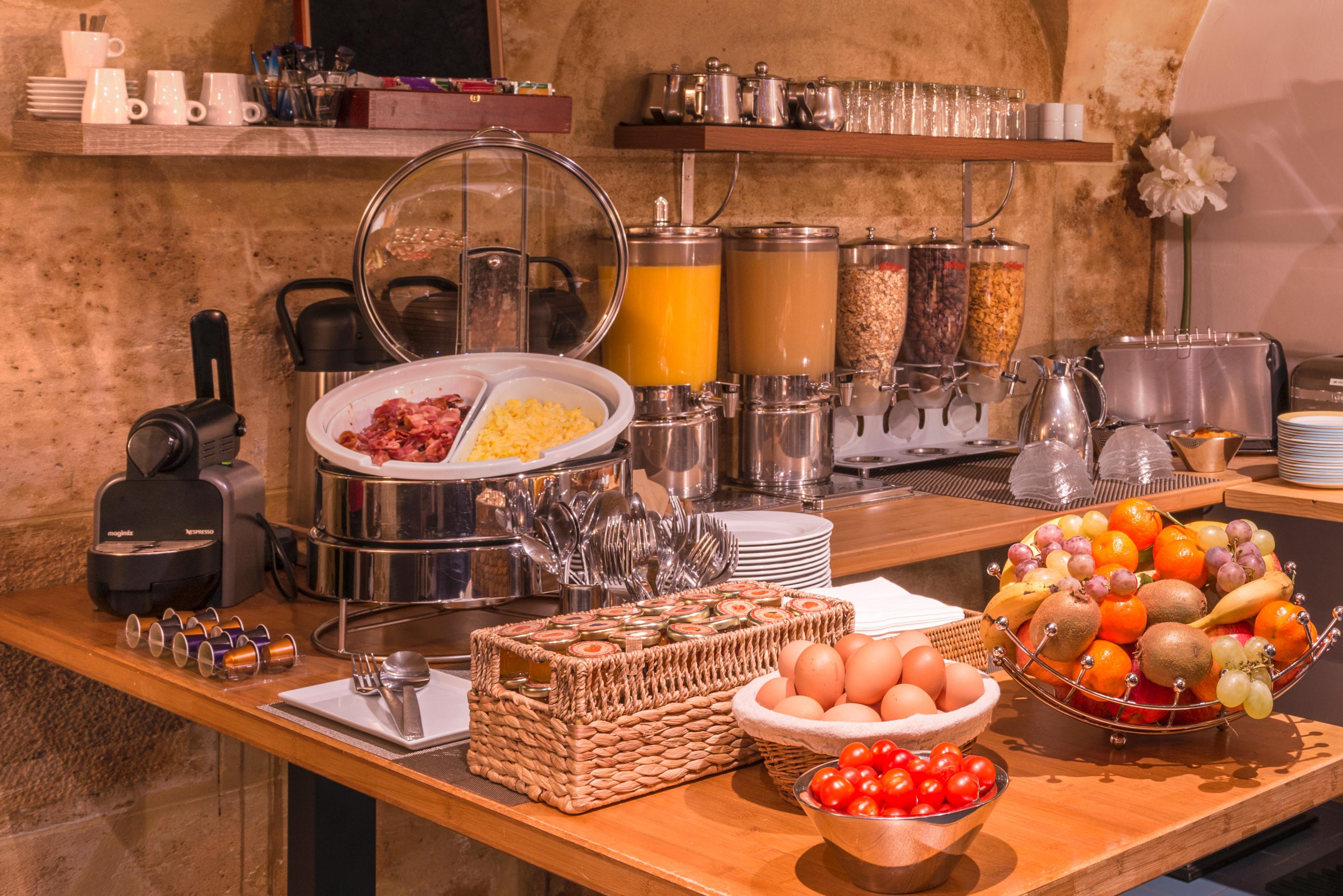 Volney Opéra Hotel 3*