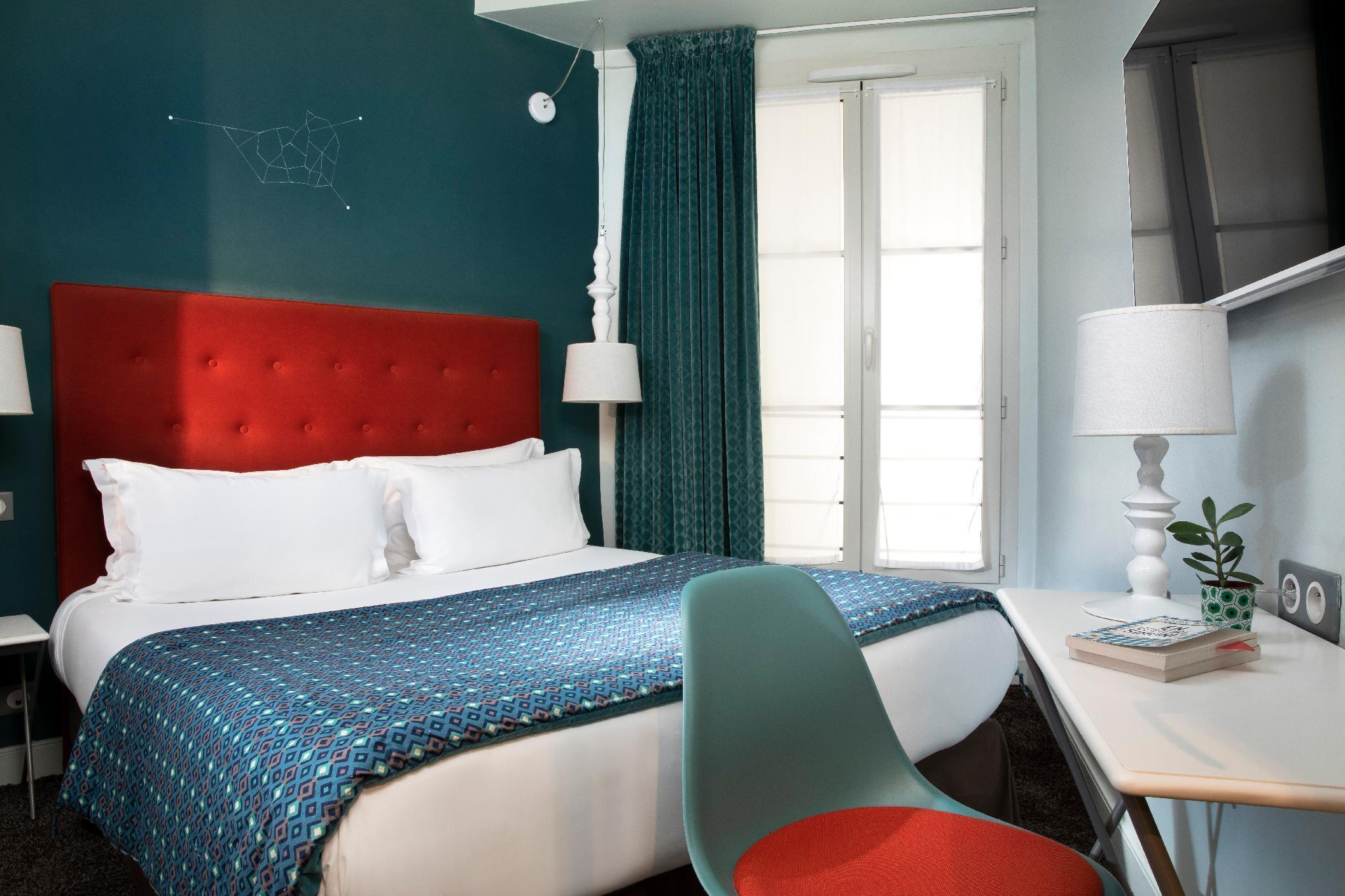 Marais Hotel 3*