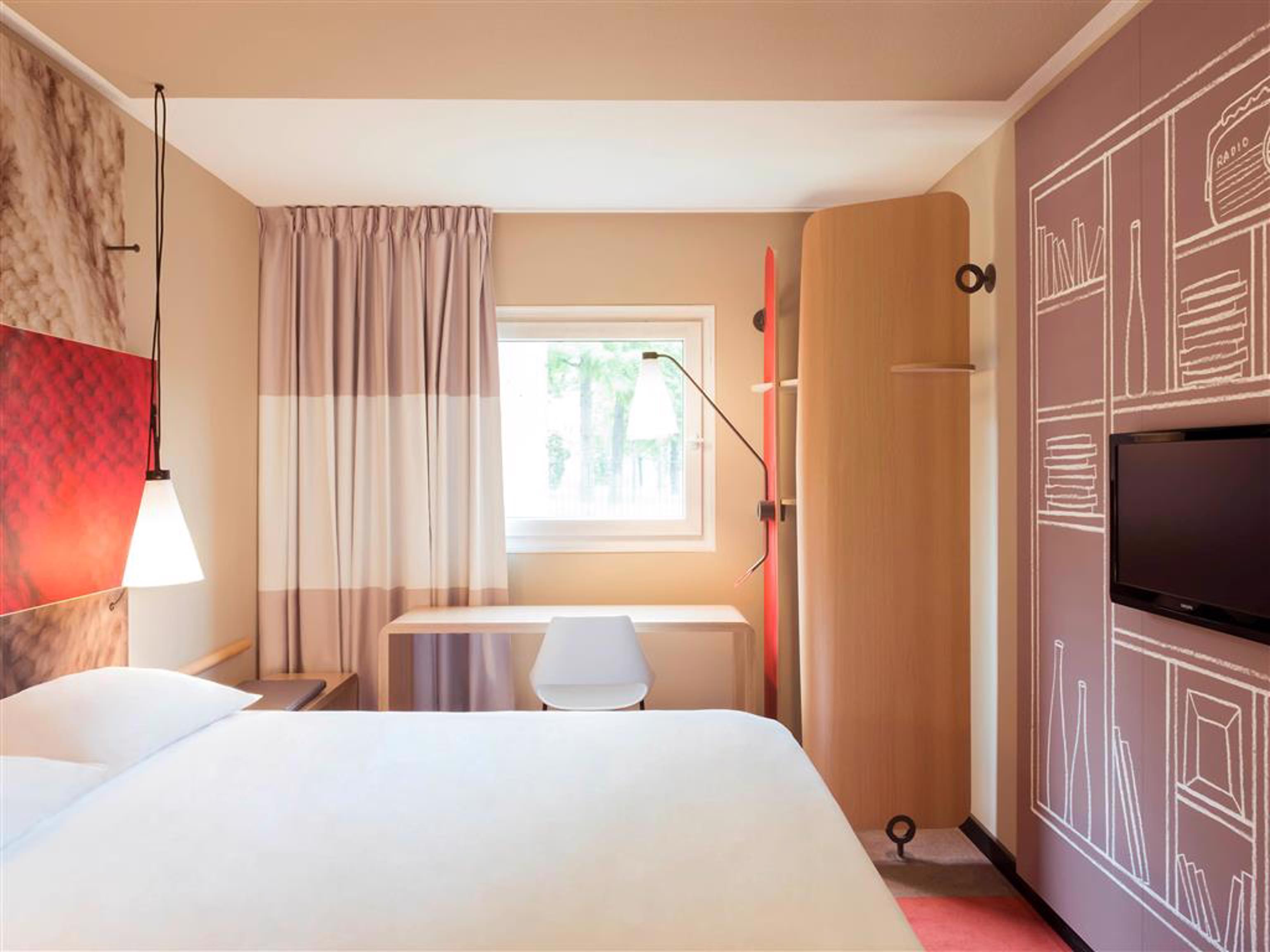 Ibis Gare Du Nord Chateau Landon 10eme 3* Paris