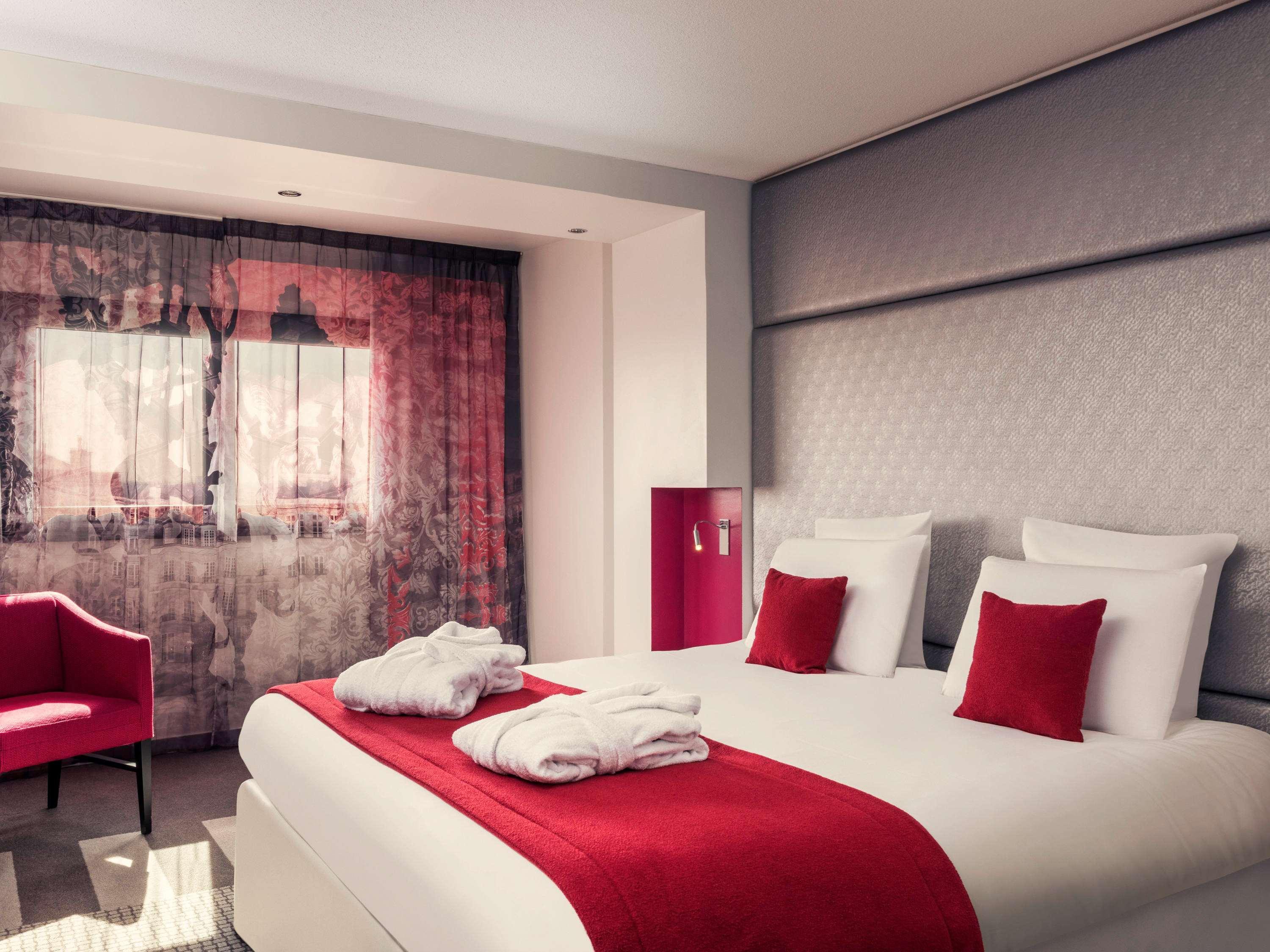 Hotel Mercure Montmartre Sacré Coeur Parigi