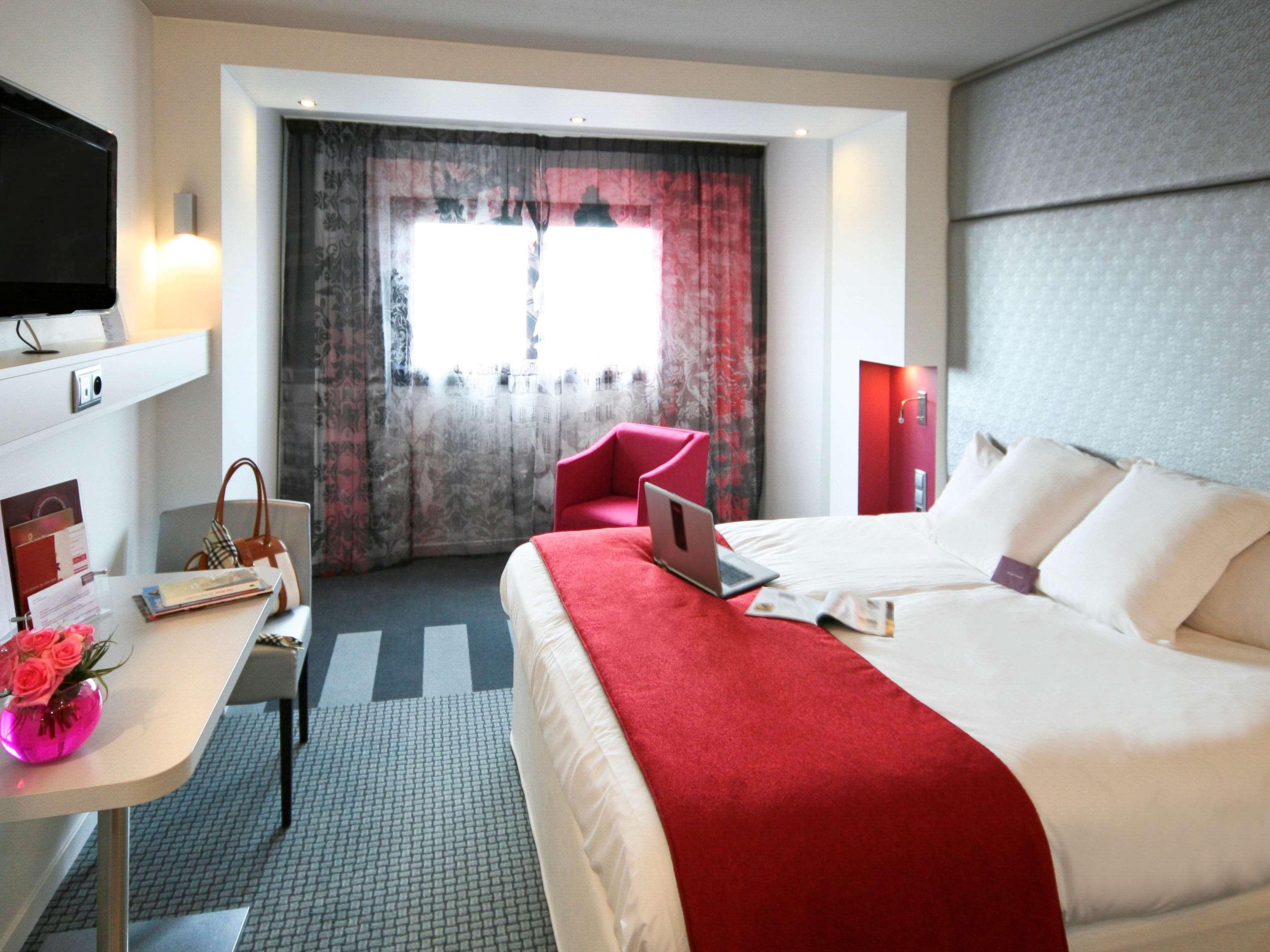 Mercure Montmartre Sacré Coeur Hotel