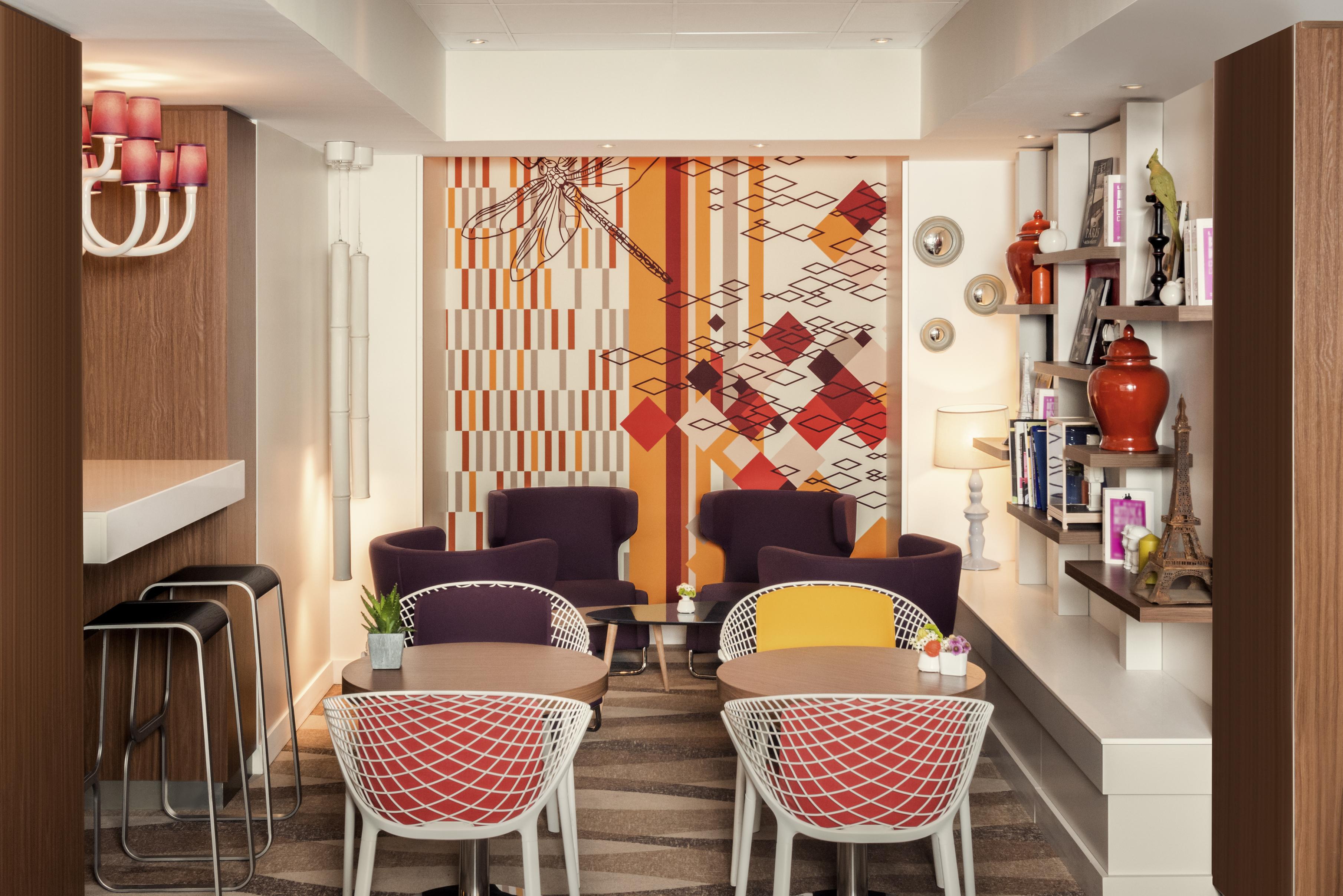 Mercure Montmartre Sacré Coeur Hotel