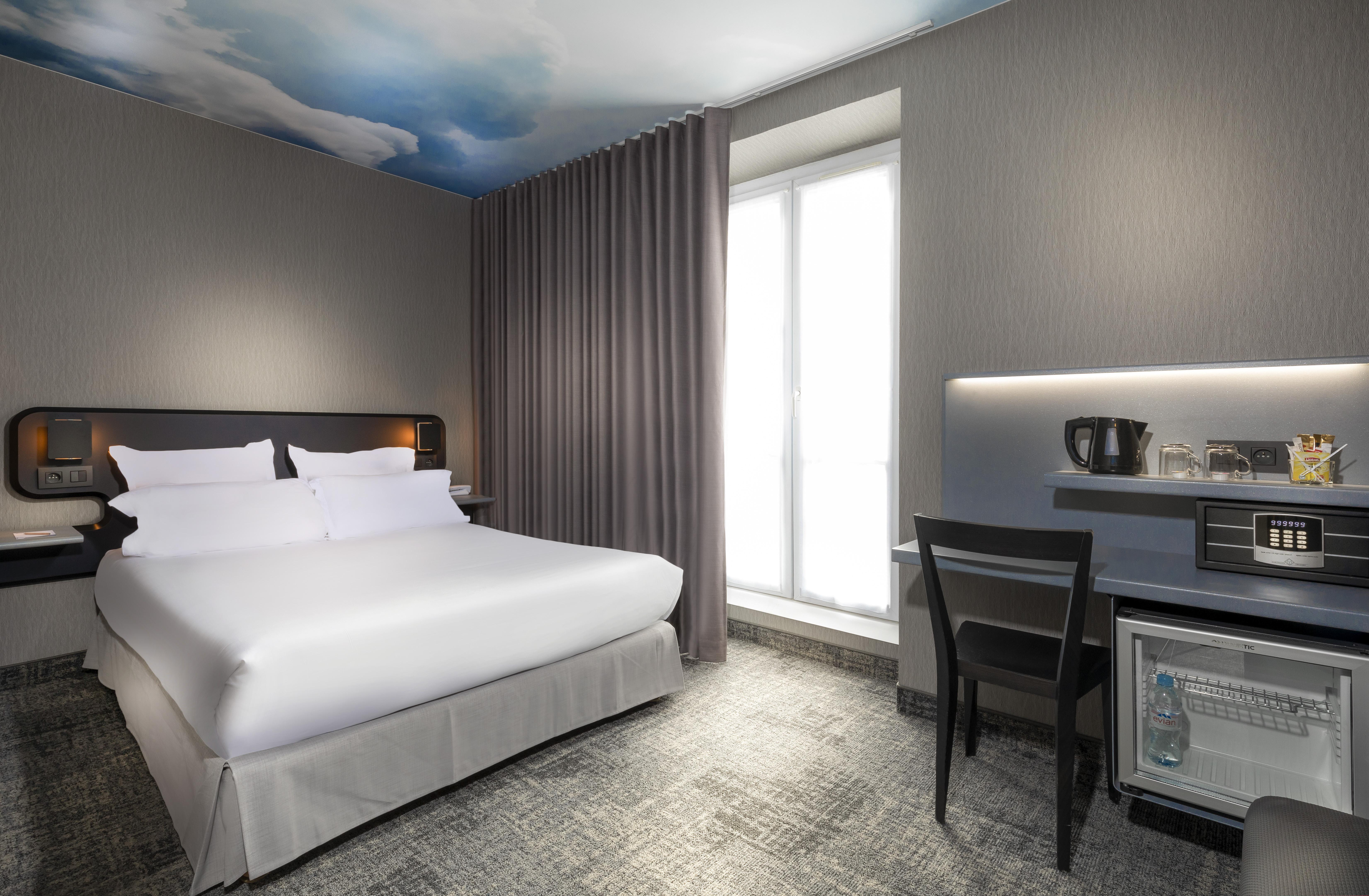 Libertel Montmartre Opéra Hotel 3*