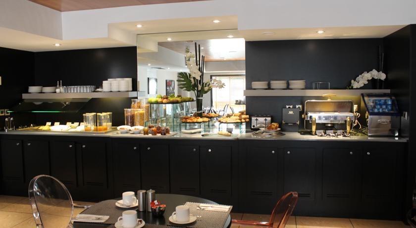 Mercure Montparnasse Pasteur Hotel