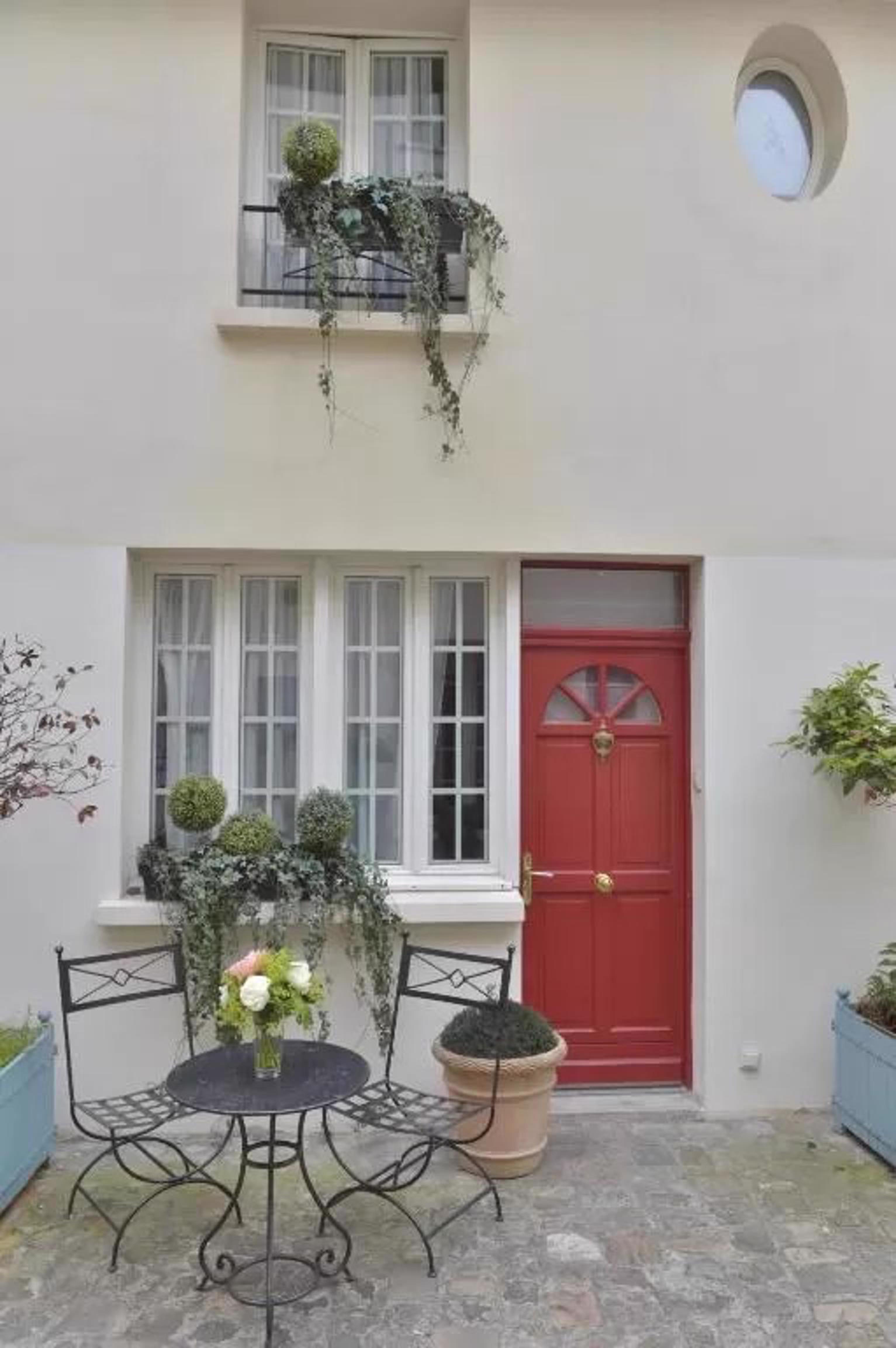 Unic Renoir Saint-germain Hotel 3*