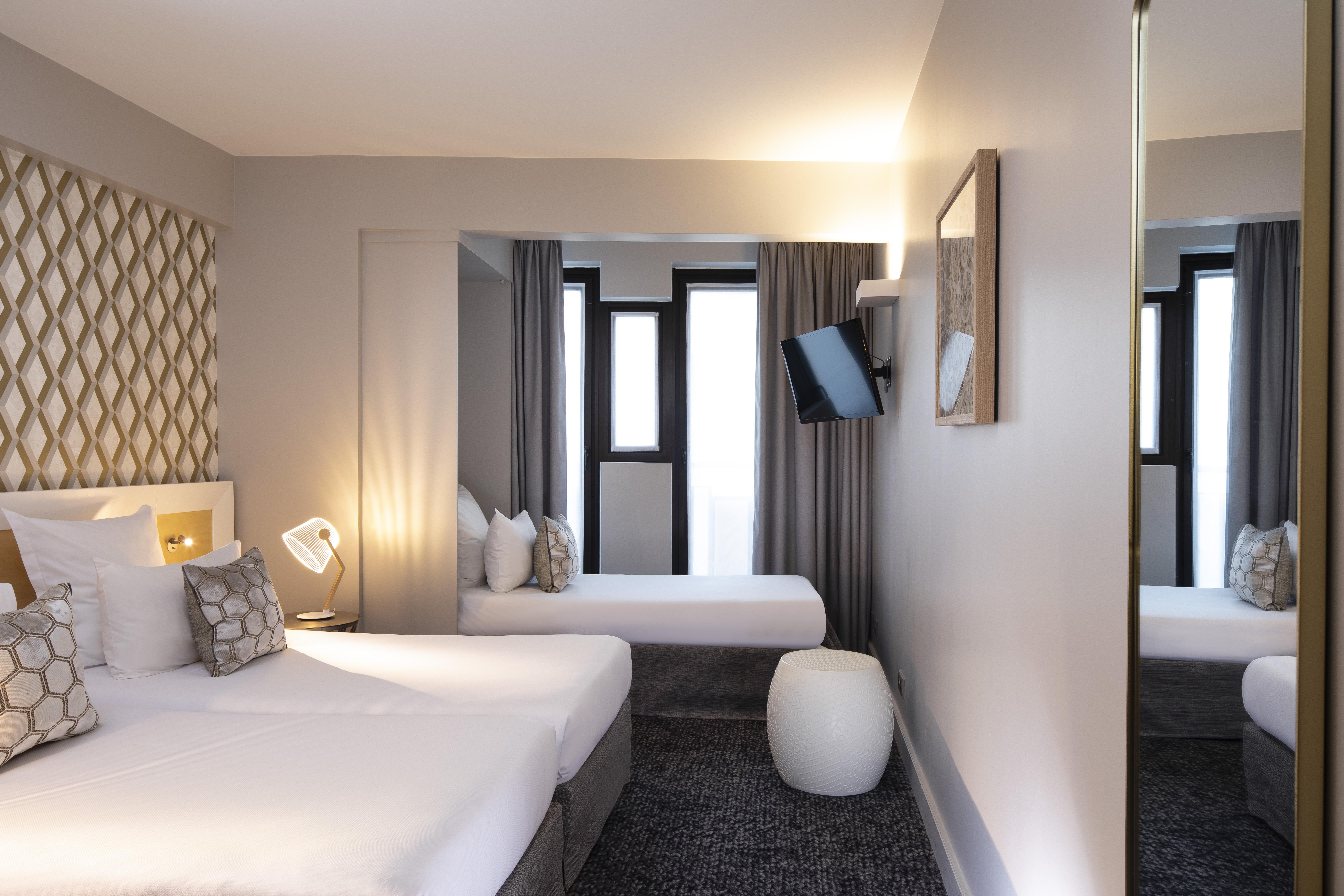 Bastille Hotel 3*