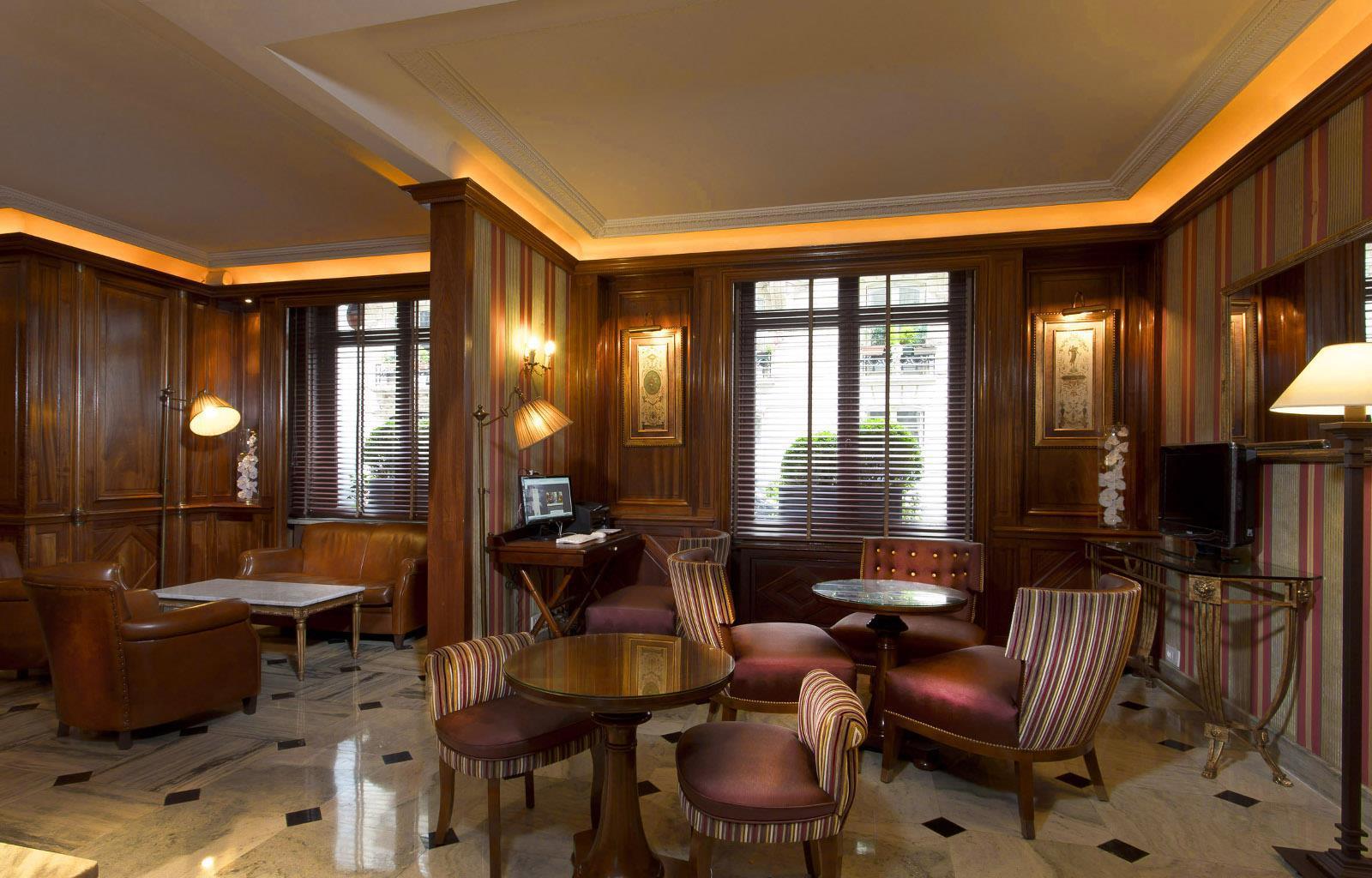 Western Premier Trocadero La Tour Hotel 4*