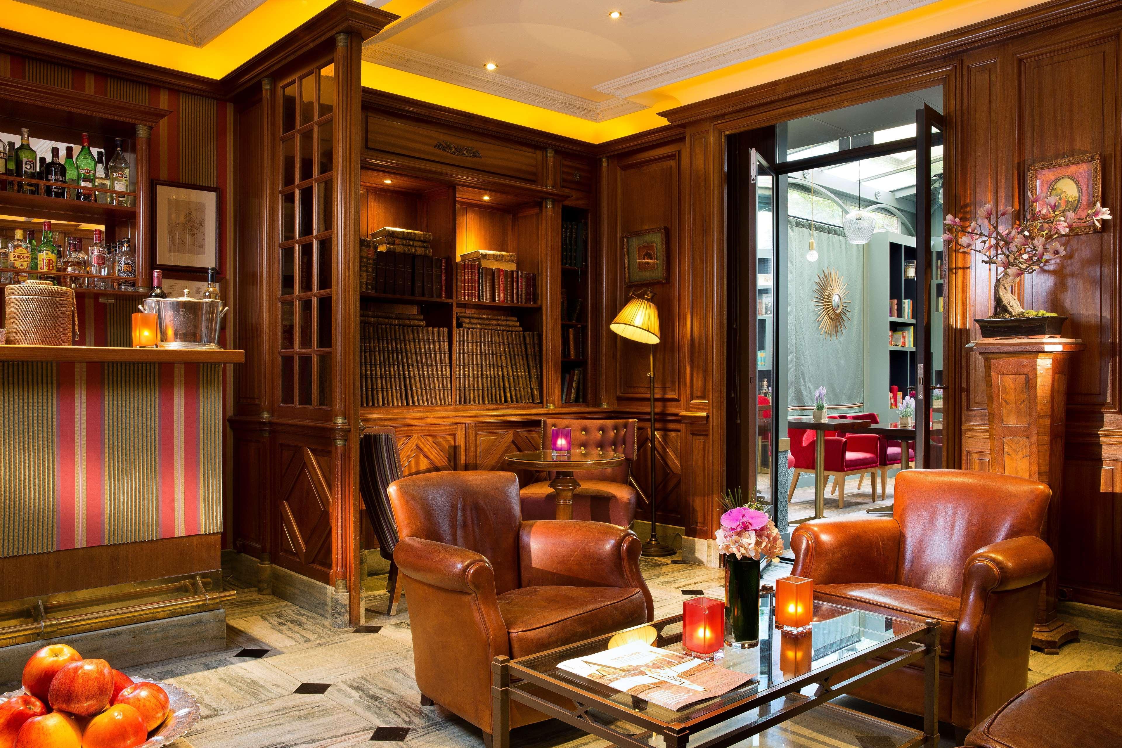 Best Western Premier Trocadero La Tour Hotel
