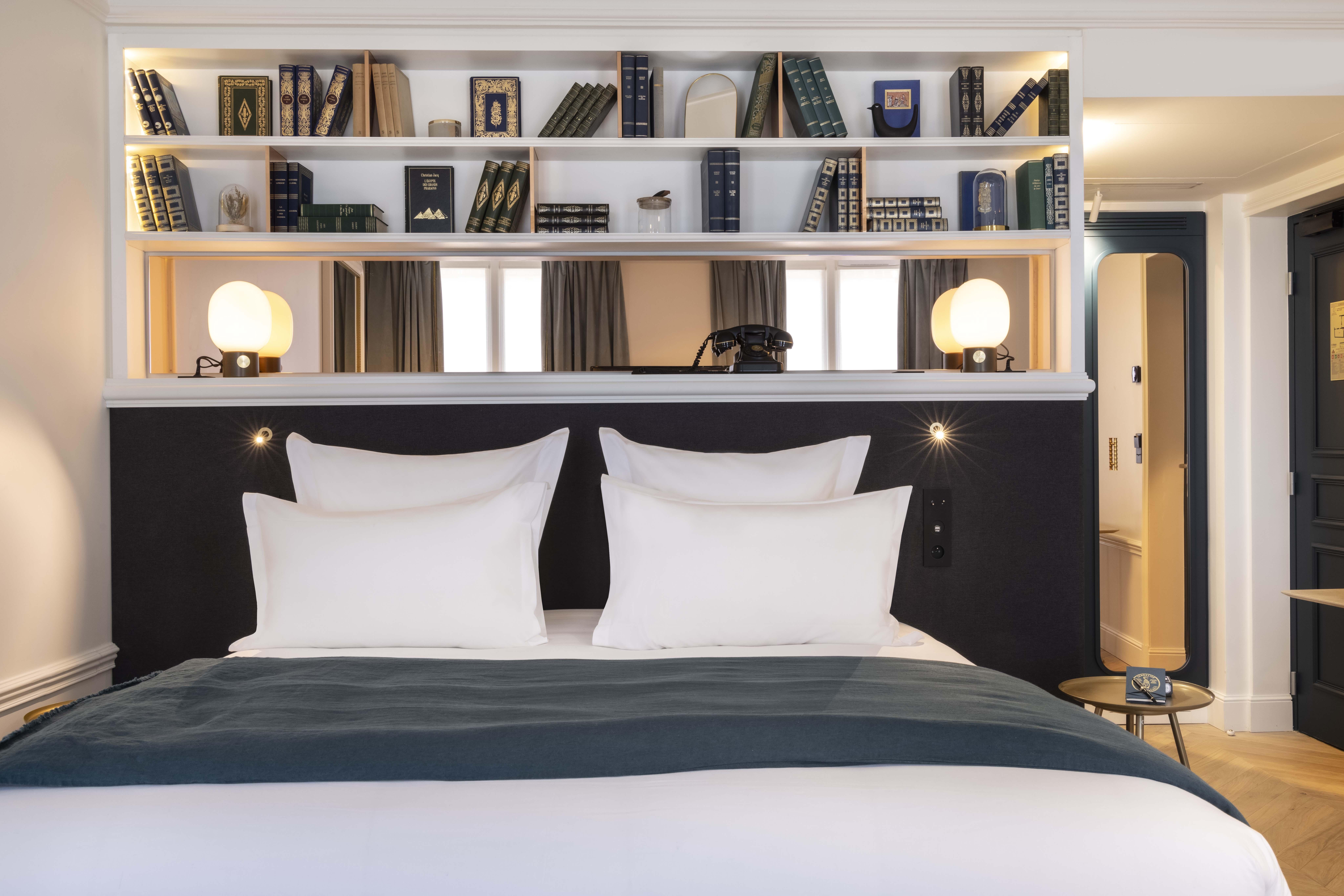 Hotel Louvre Montana 4*