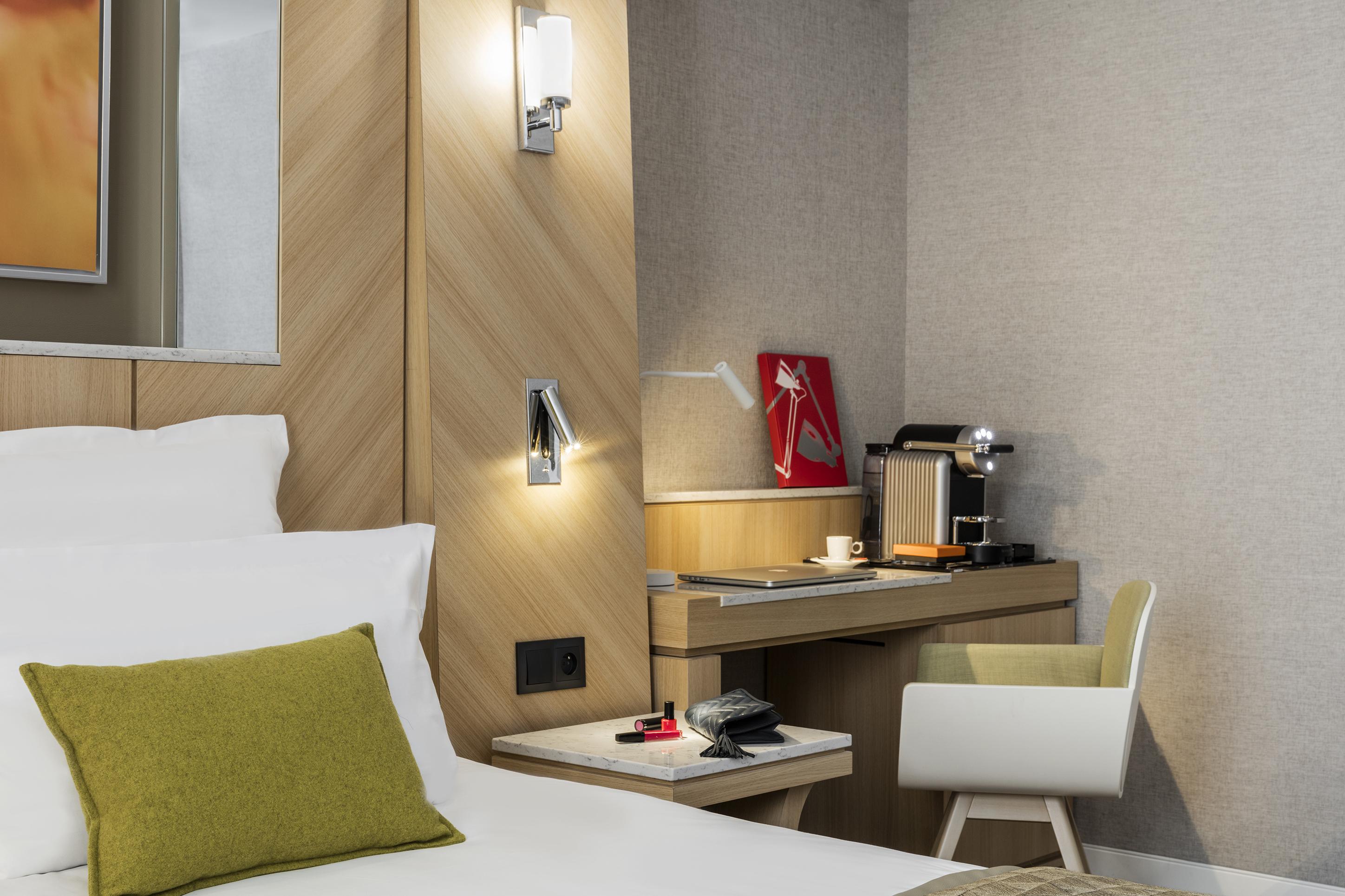 Louvre Saint-honoré Hotel 4*