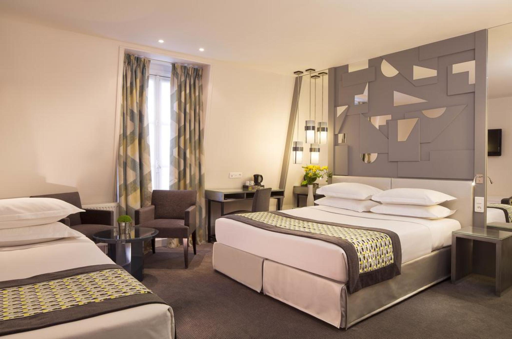 A La Des Artistes Hotel Parigi