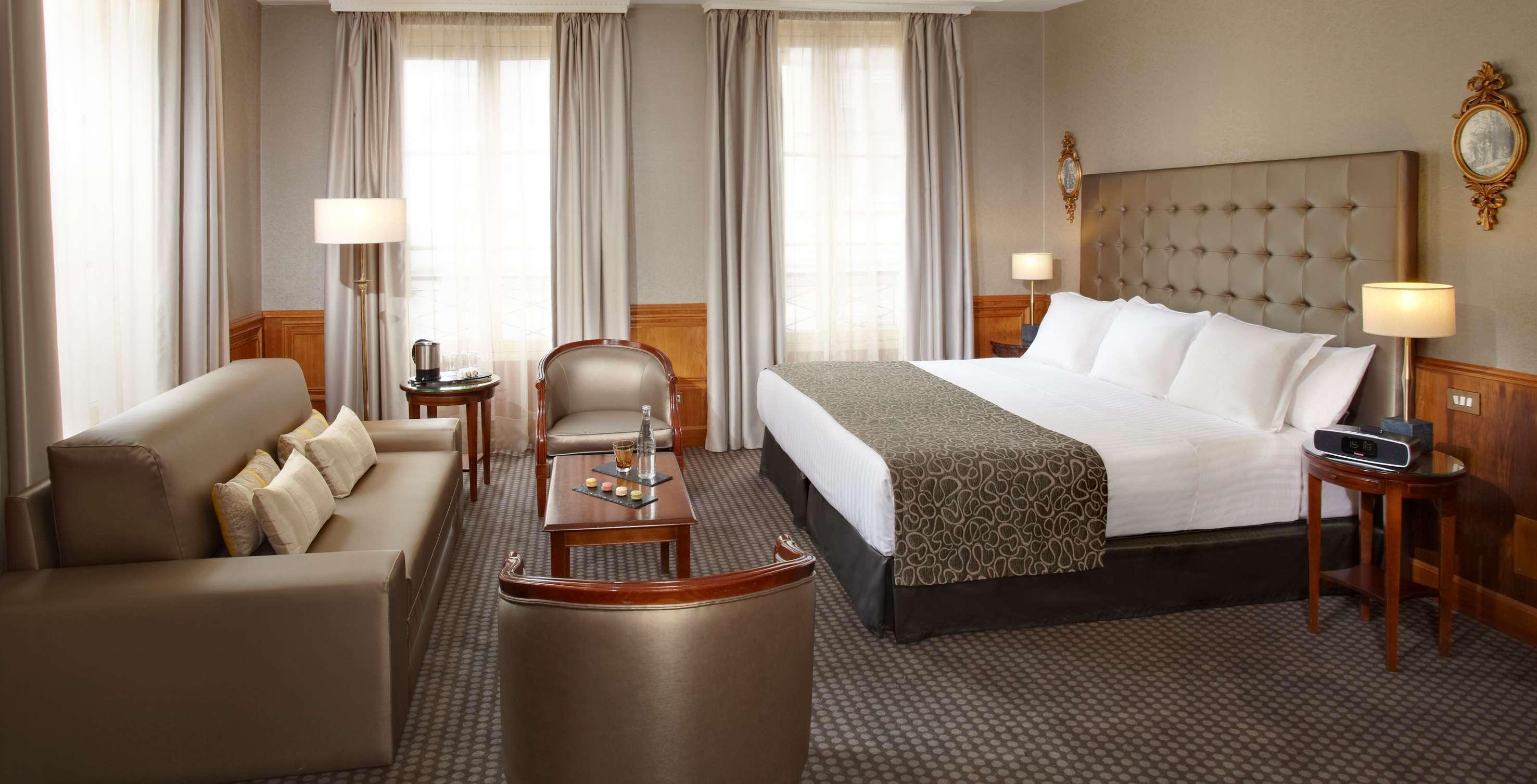 Hotel Meliá Vendôme 4*