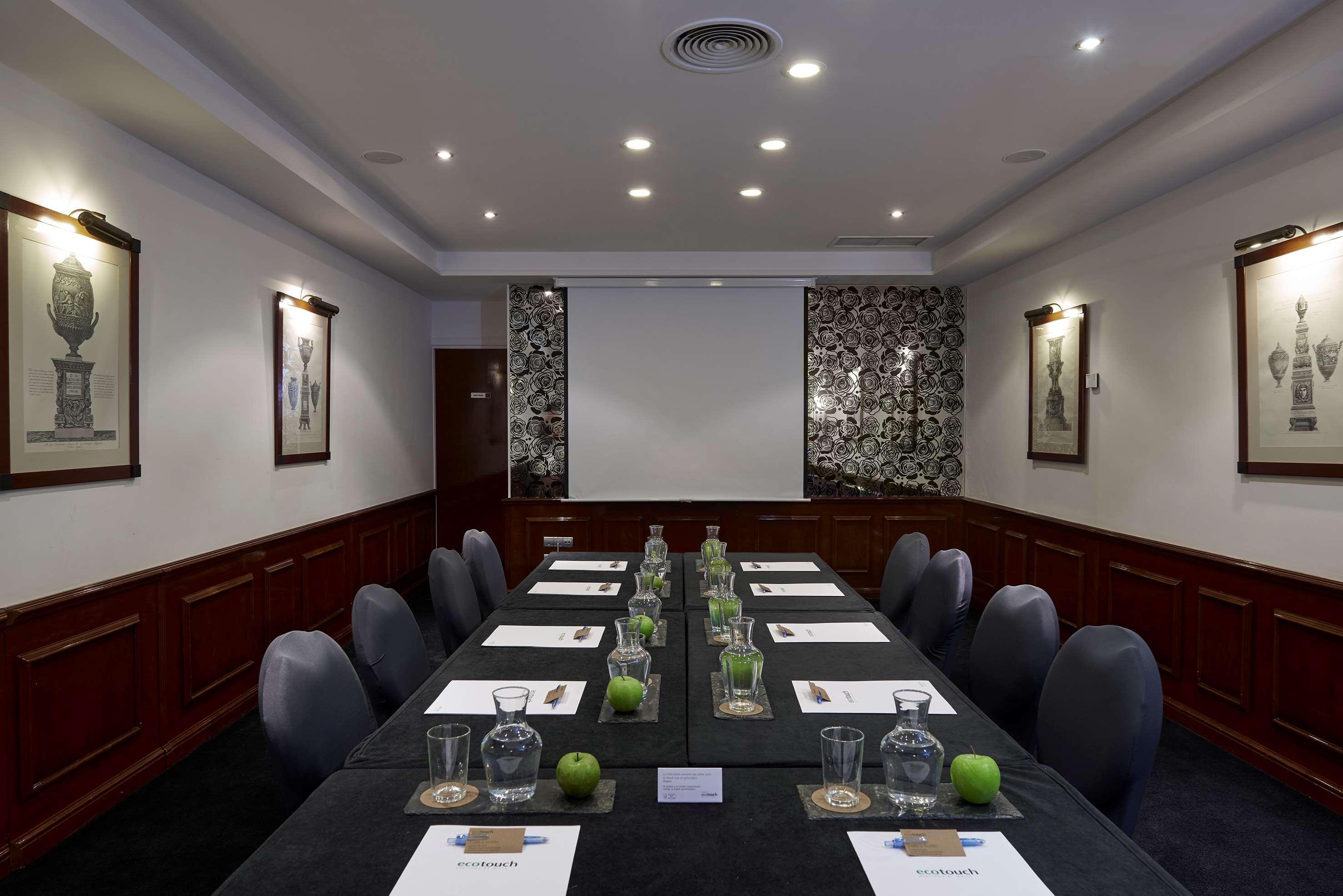 Meliá Vendôme Hotel 4*