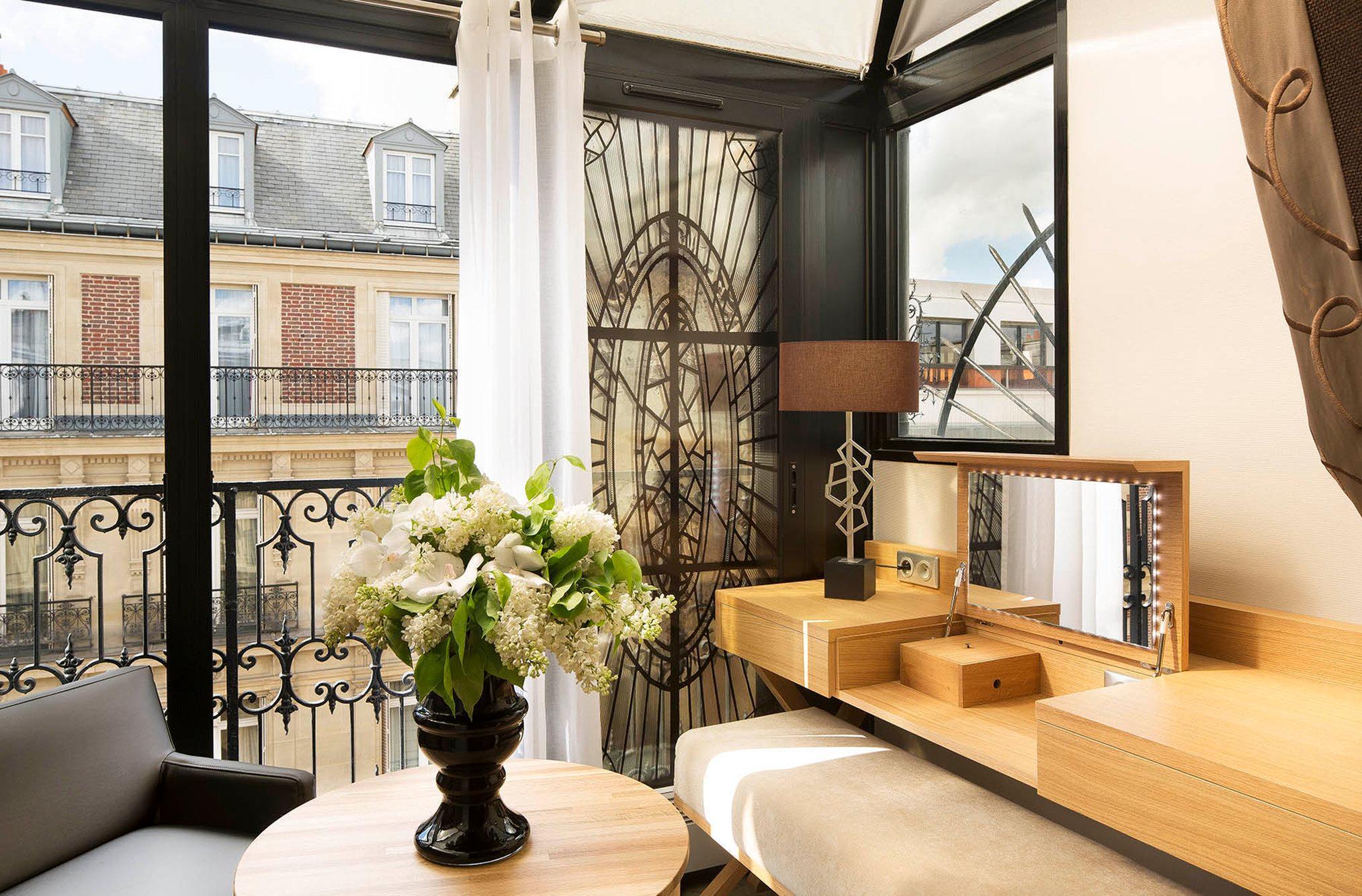 Hotel Galileo Champs Elysées