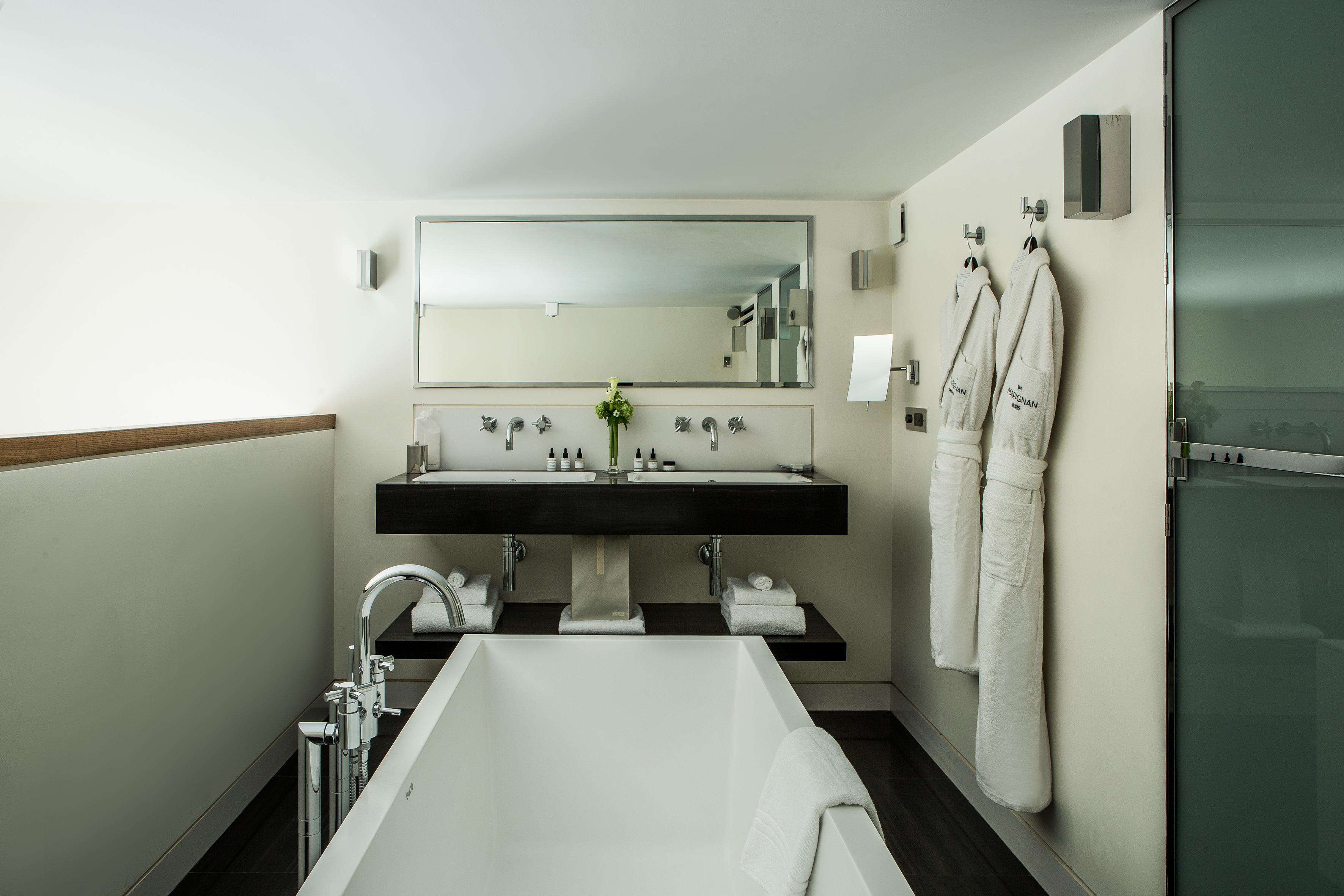 Marignan Champs-elysées Hotel