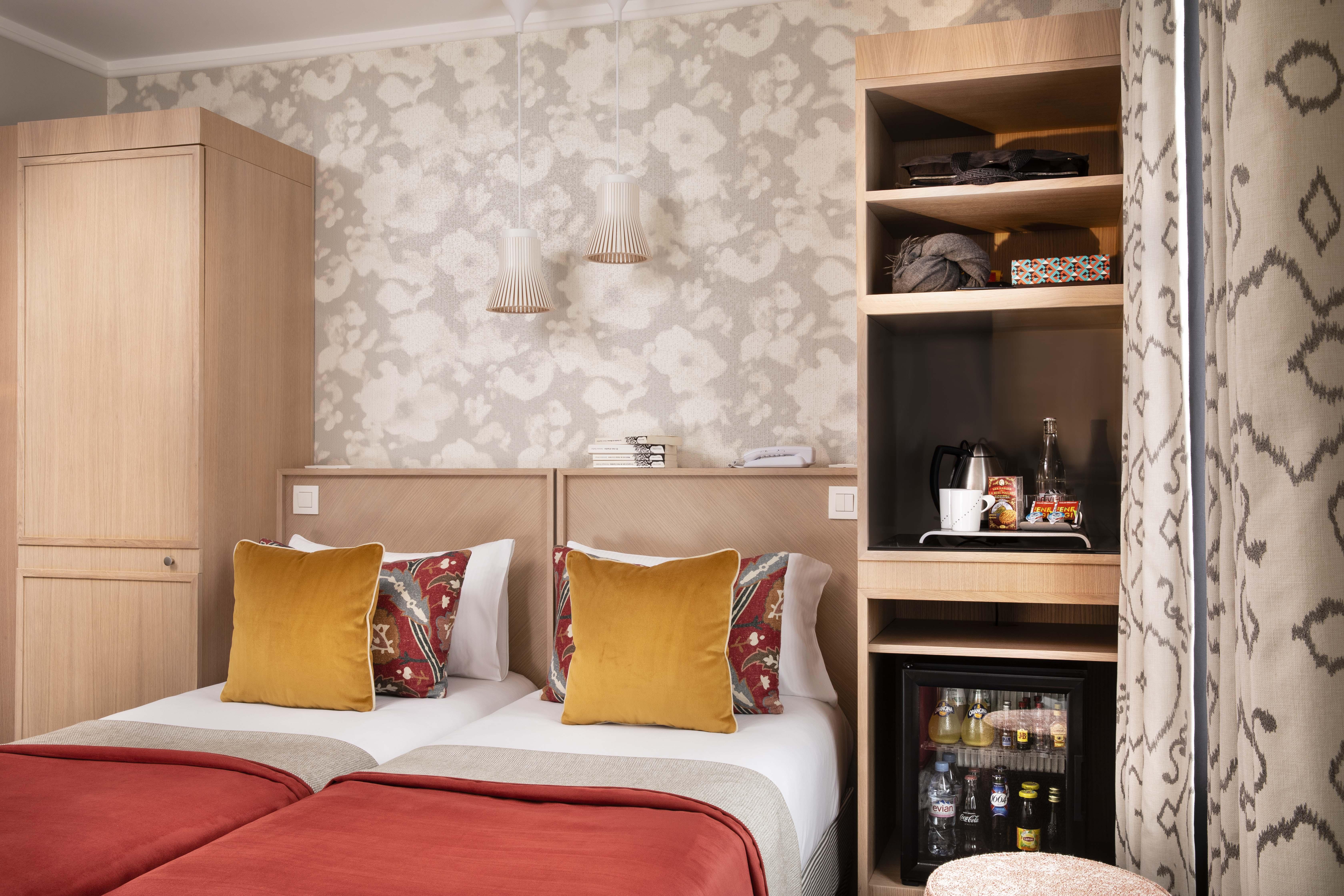 Hotel Jardins Eiffel 3*
