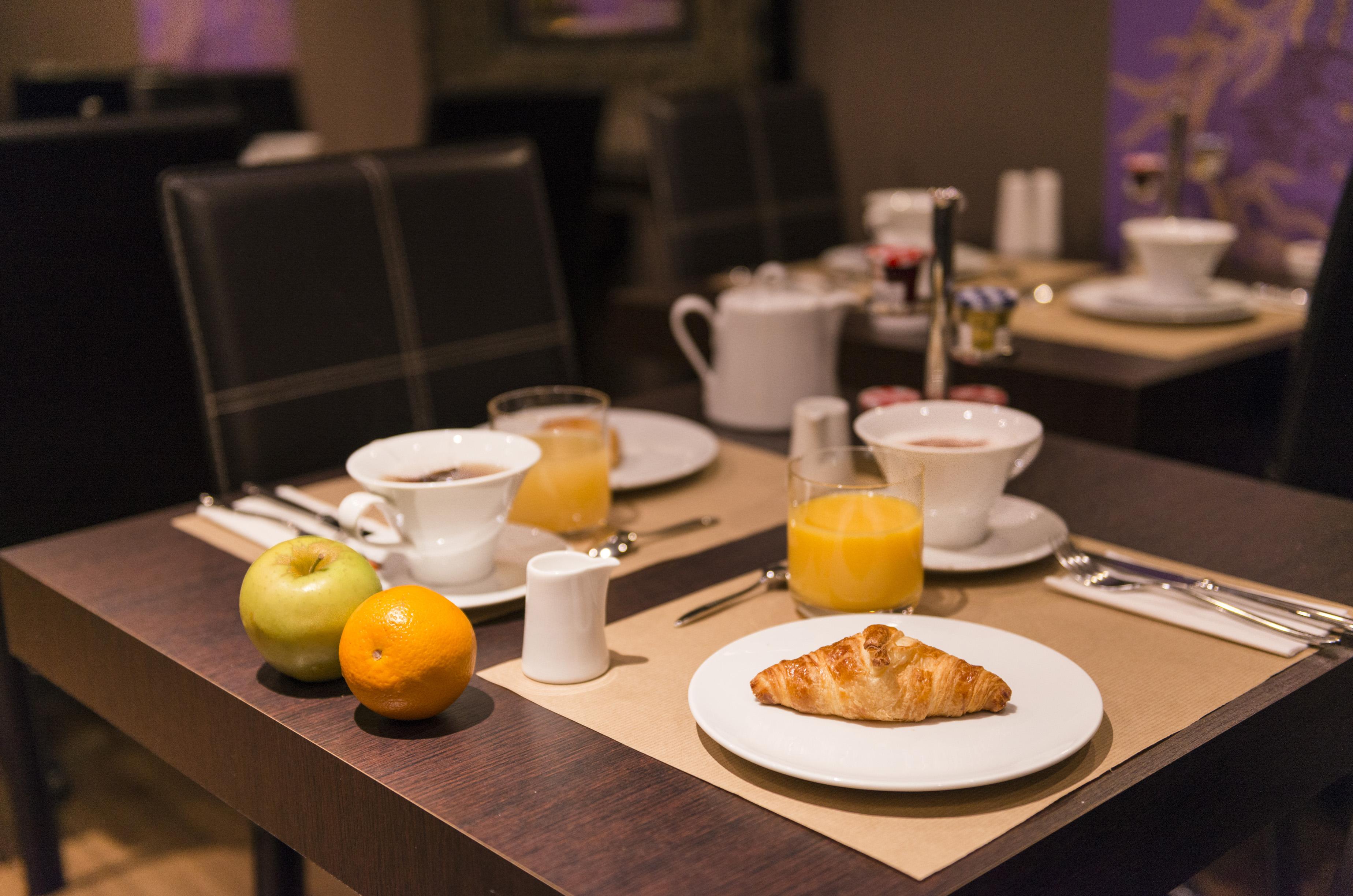Sonder Le Frochot Hotel Paris