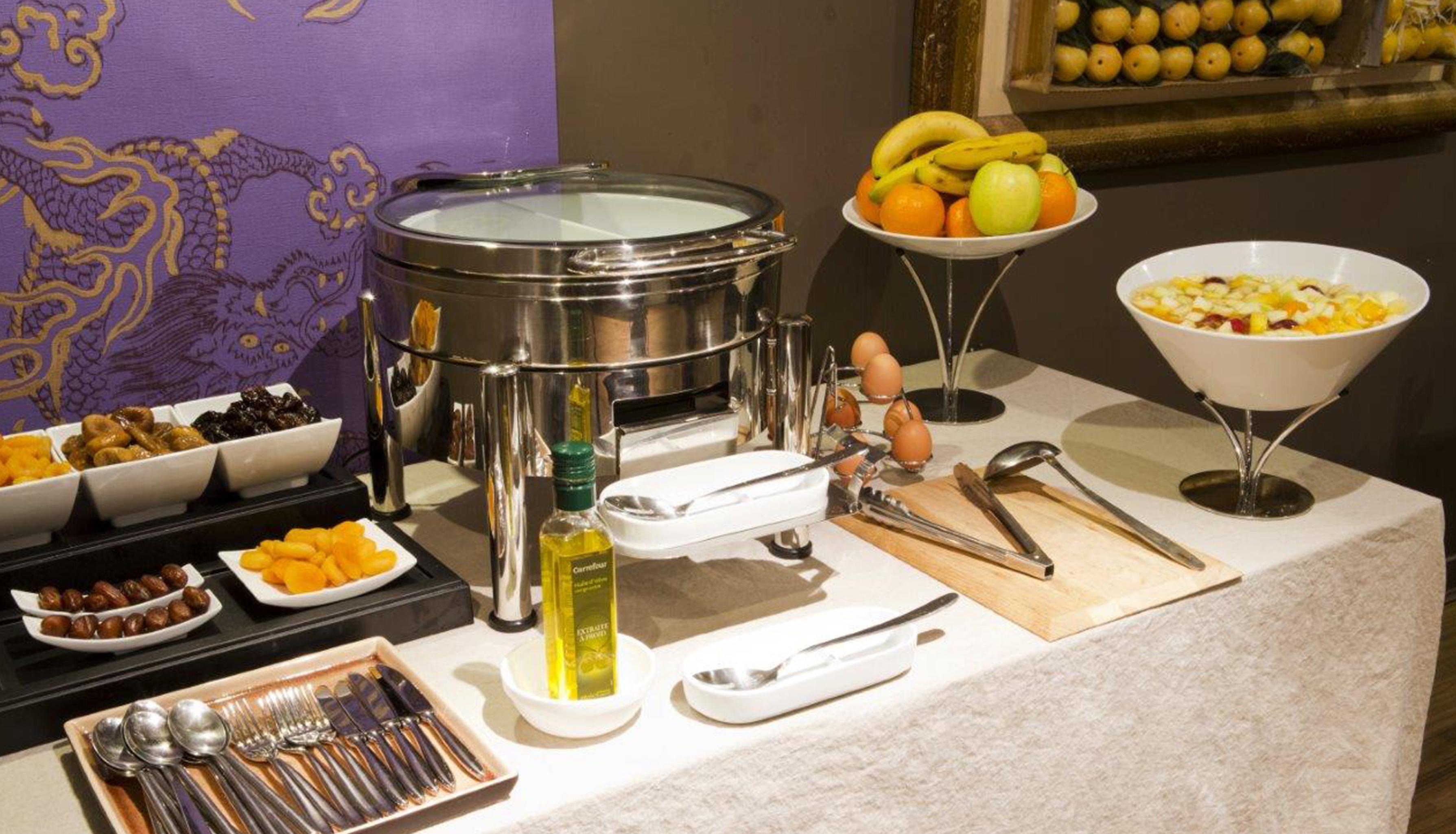 Hotel Sonder Le Frochot Paris