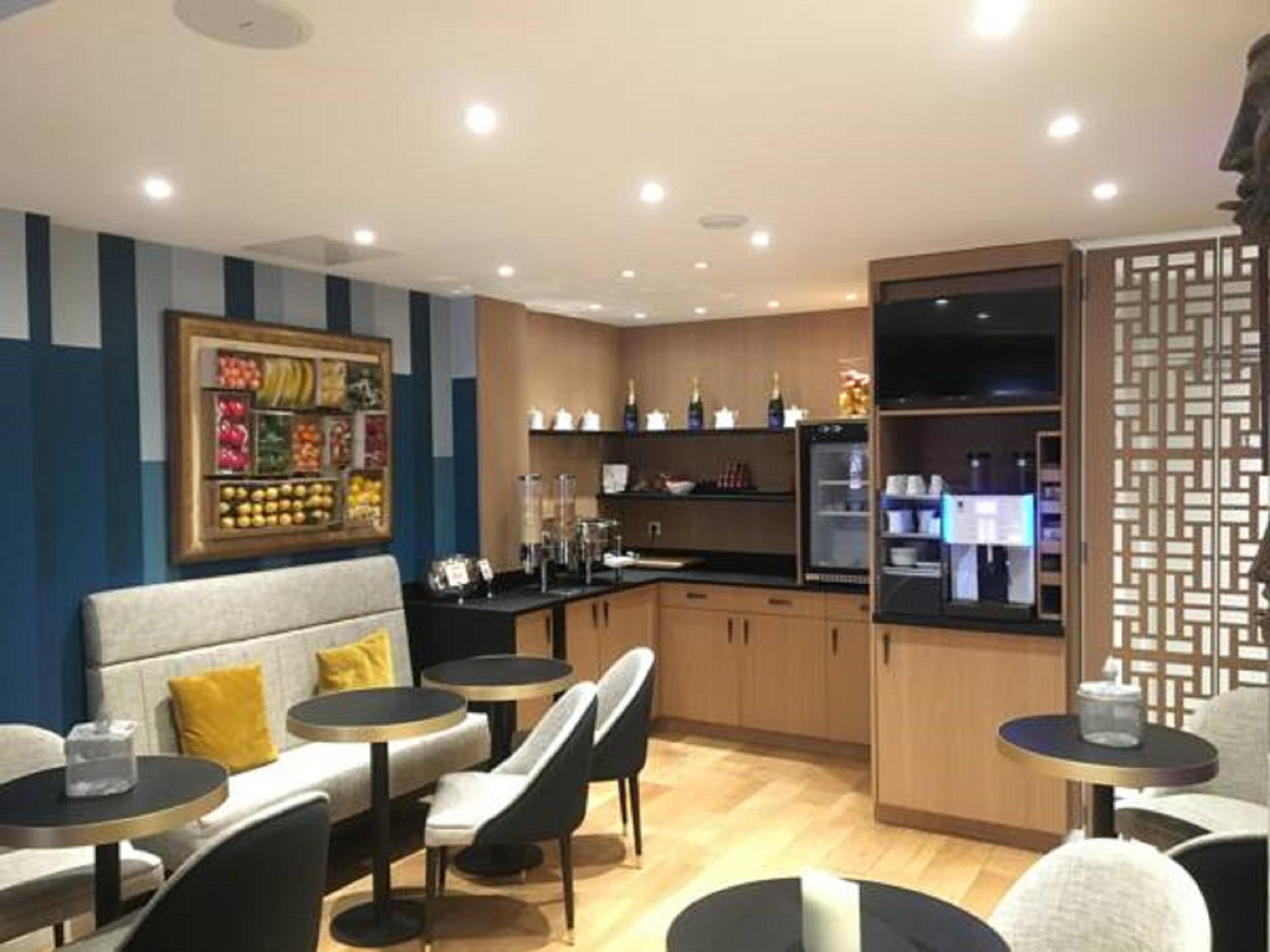 Sonder Le Frochot Hotel 3*