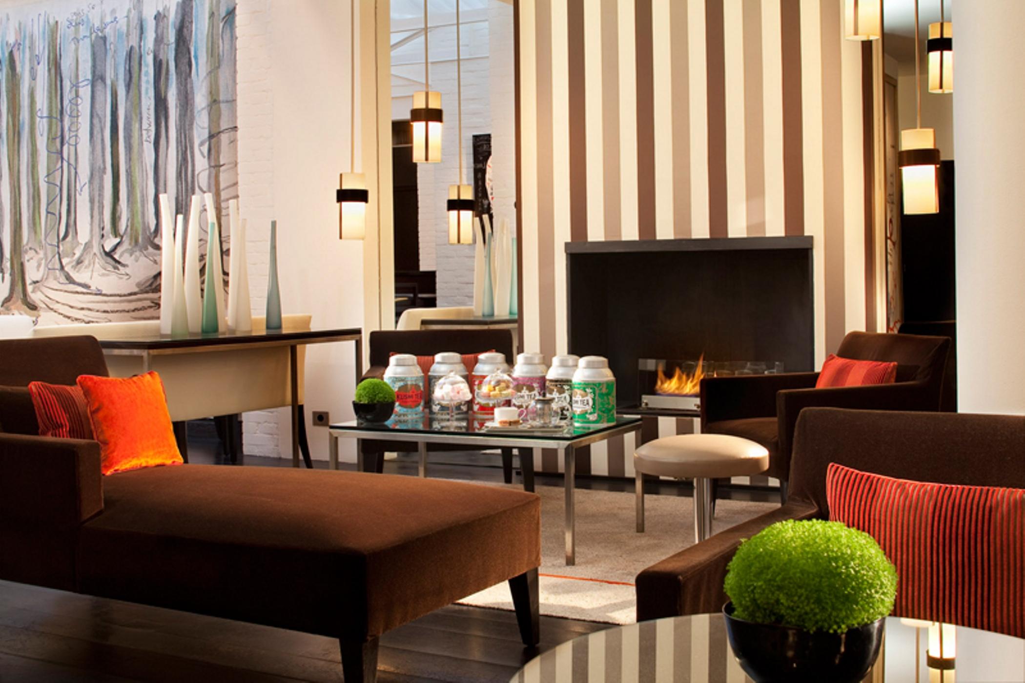 Le A Hotel