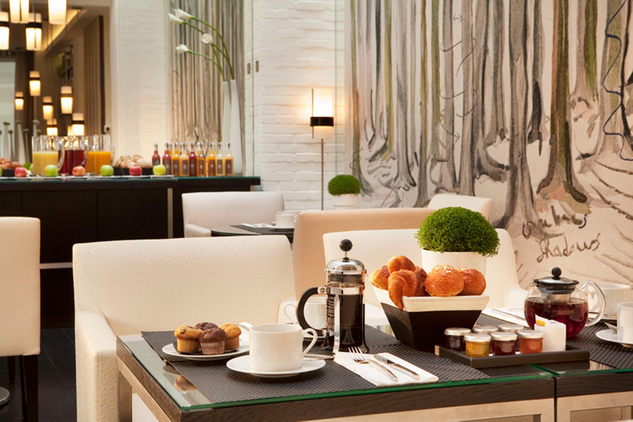 Le A 4* Paris