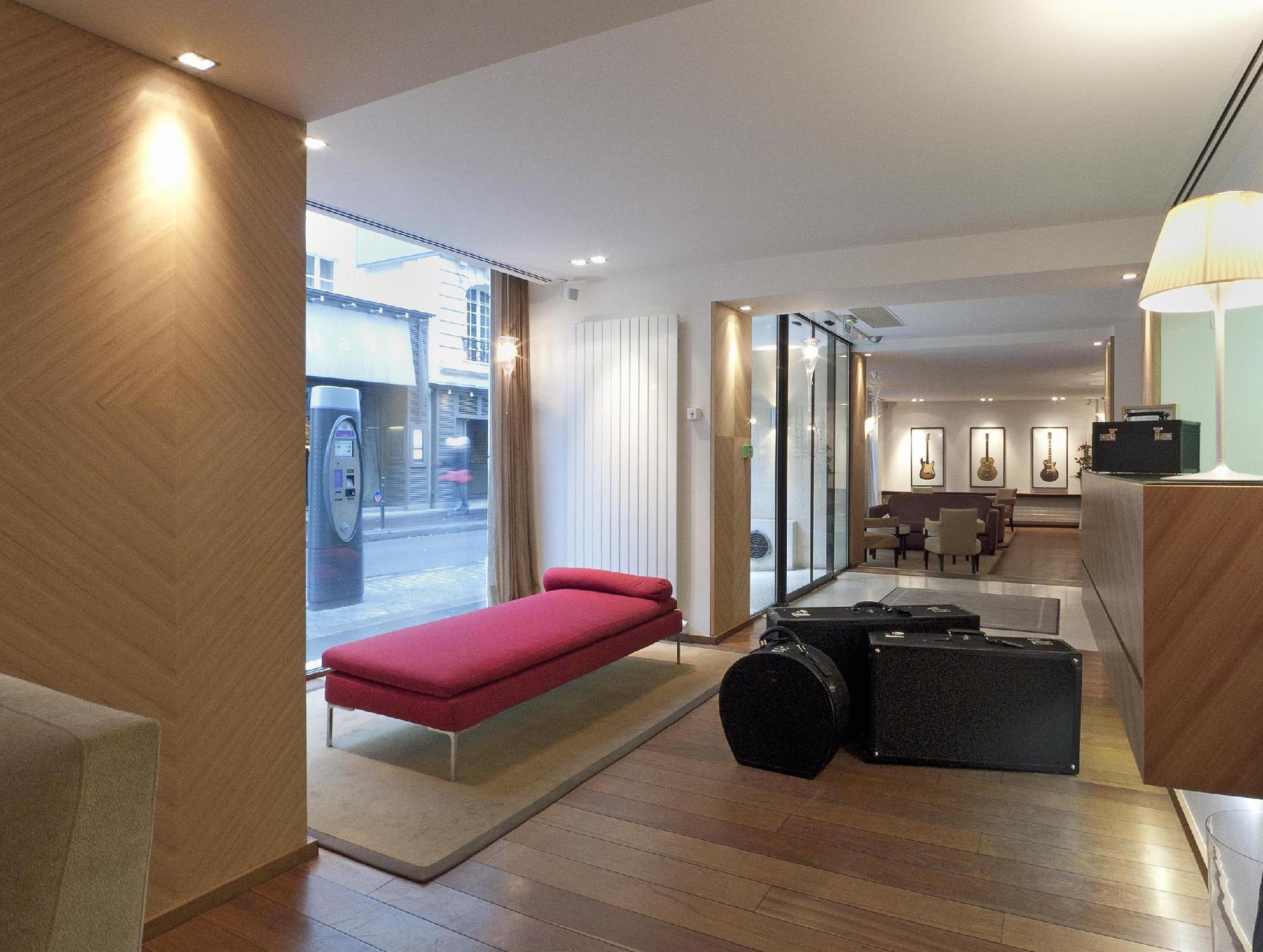 Hotel Le Colisée Parigi