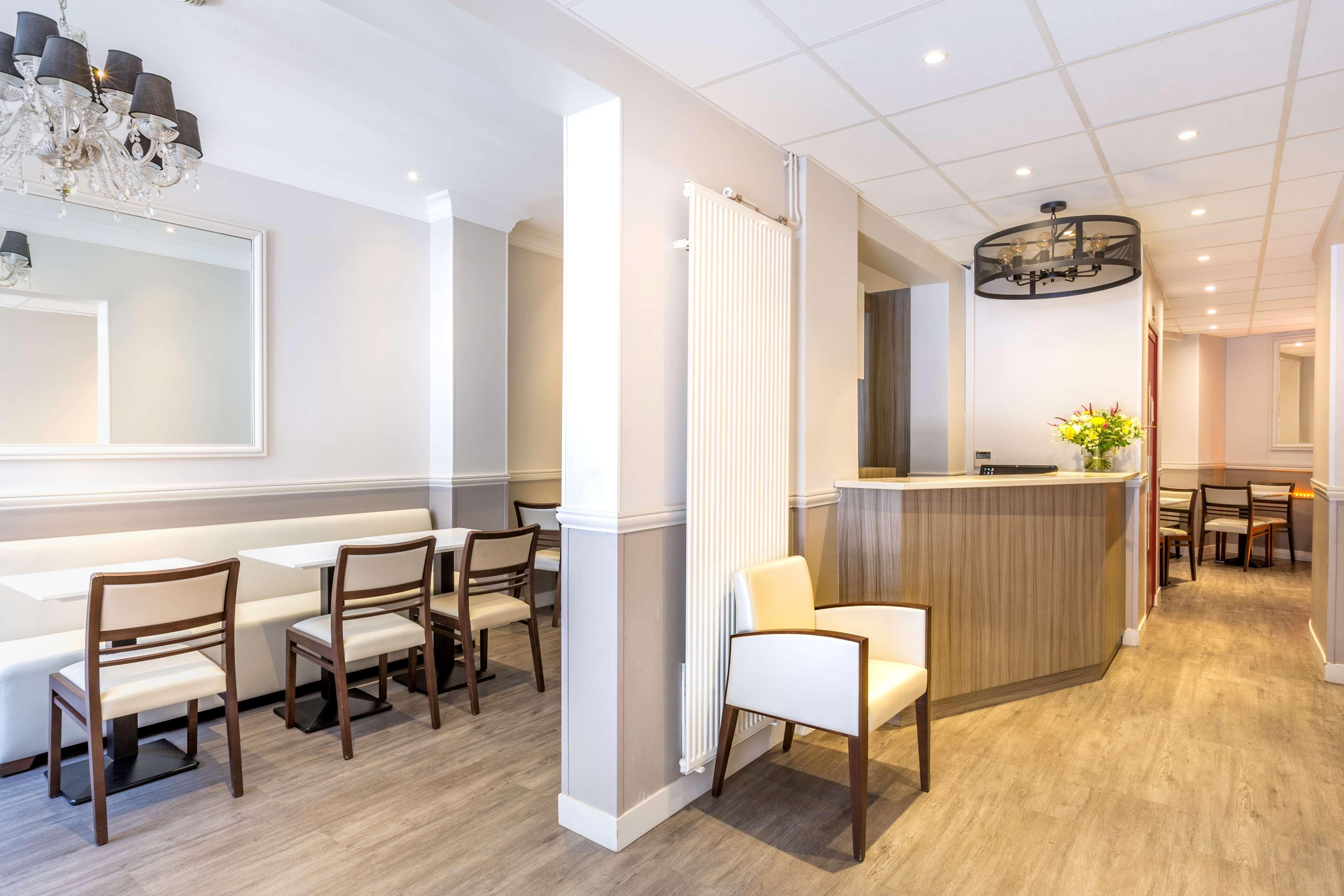 Sure By Western Gare Du Nord Hotel 3*