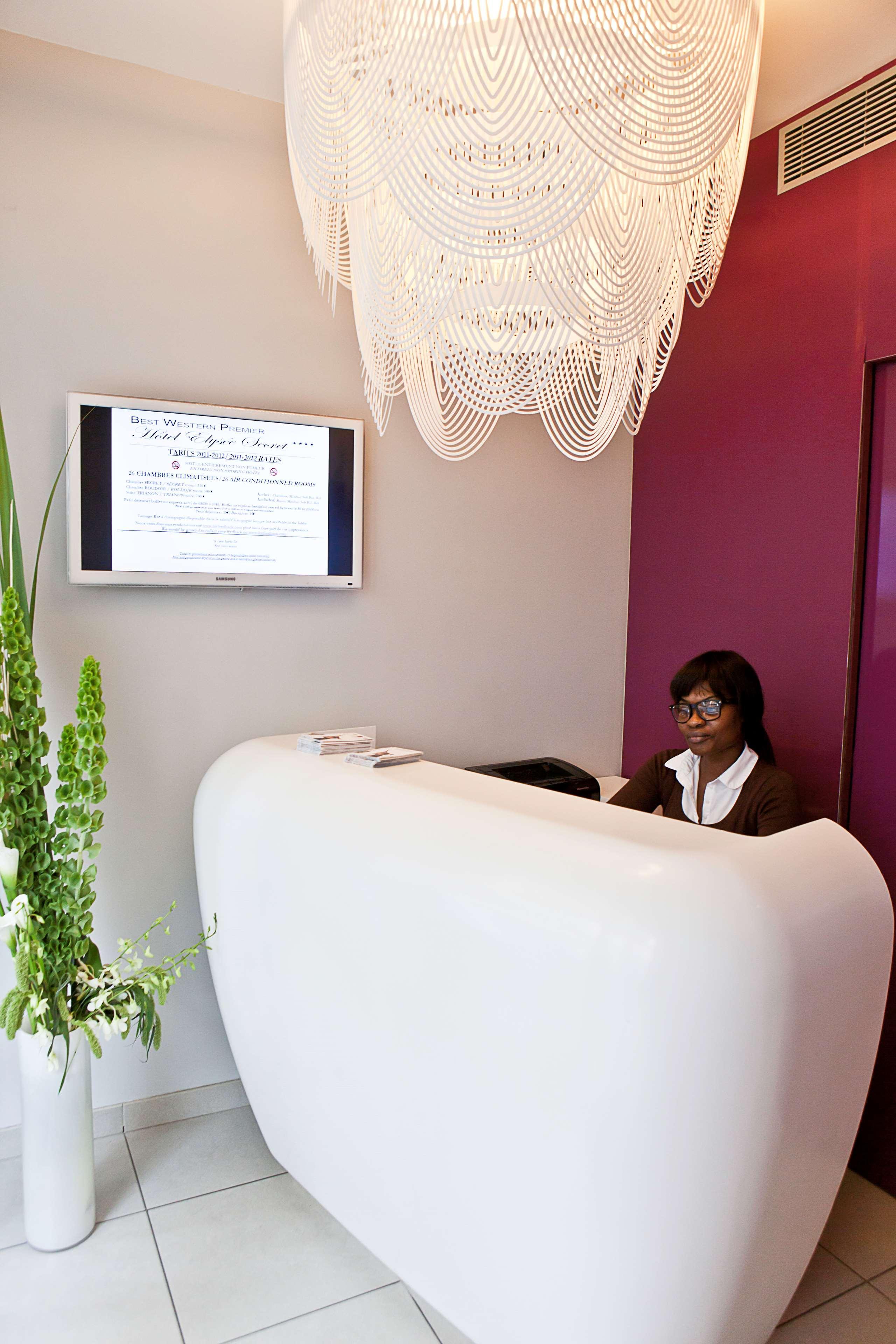 Elysée Secret Hotel